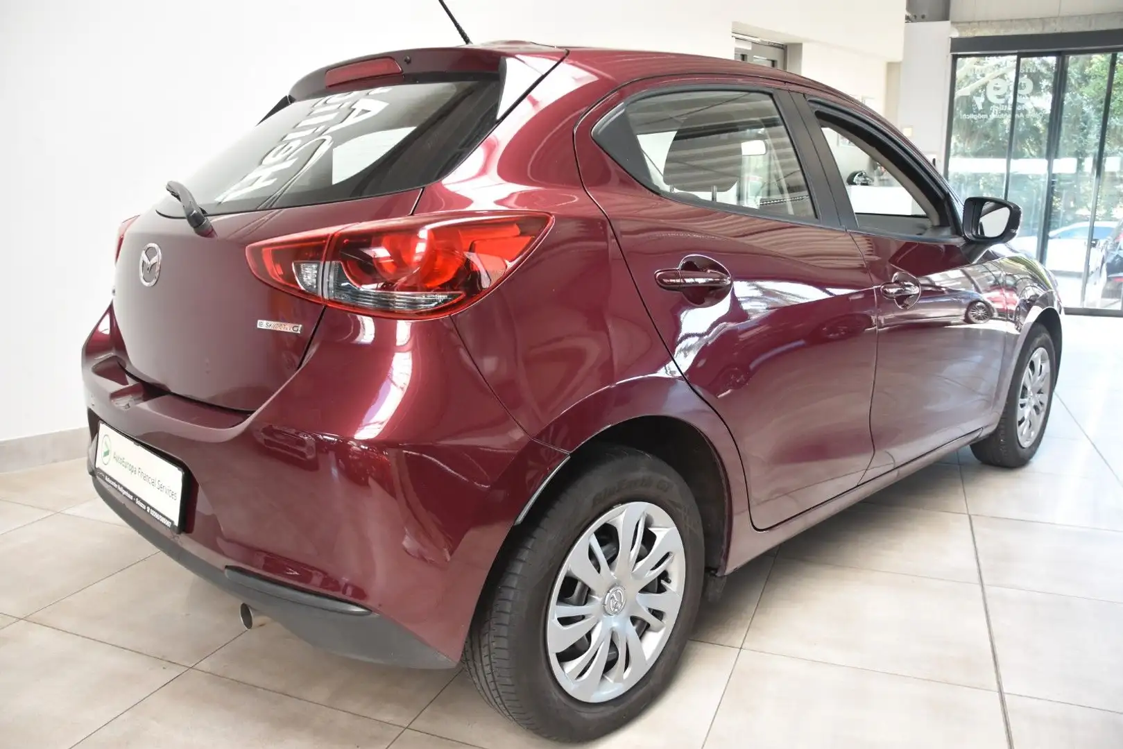 Mazda 2 1.5 Center-Line LED AppConnect Tempo DAB USB Rot - 2