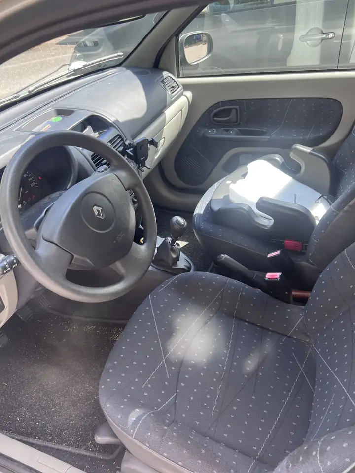 Renault Clio 1.2 16V Expression, foto 12