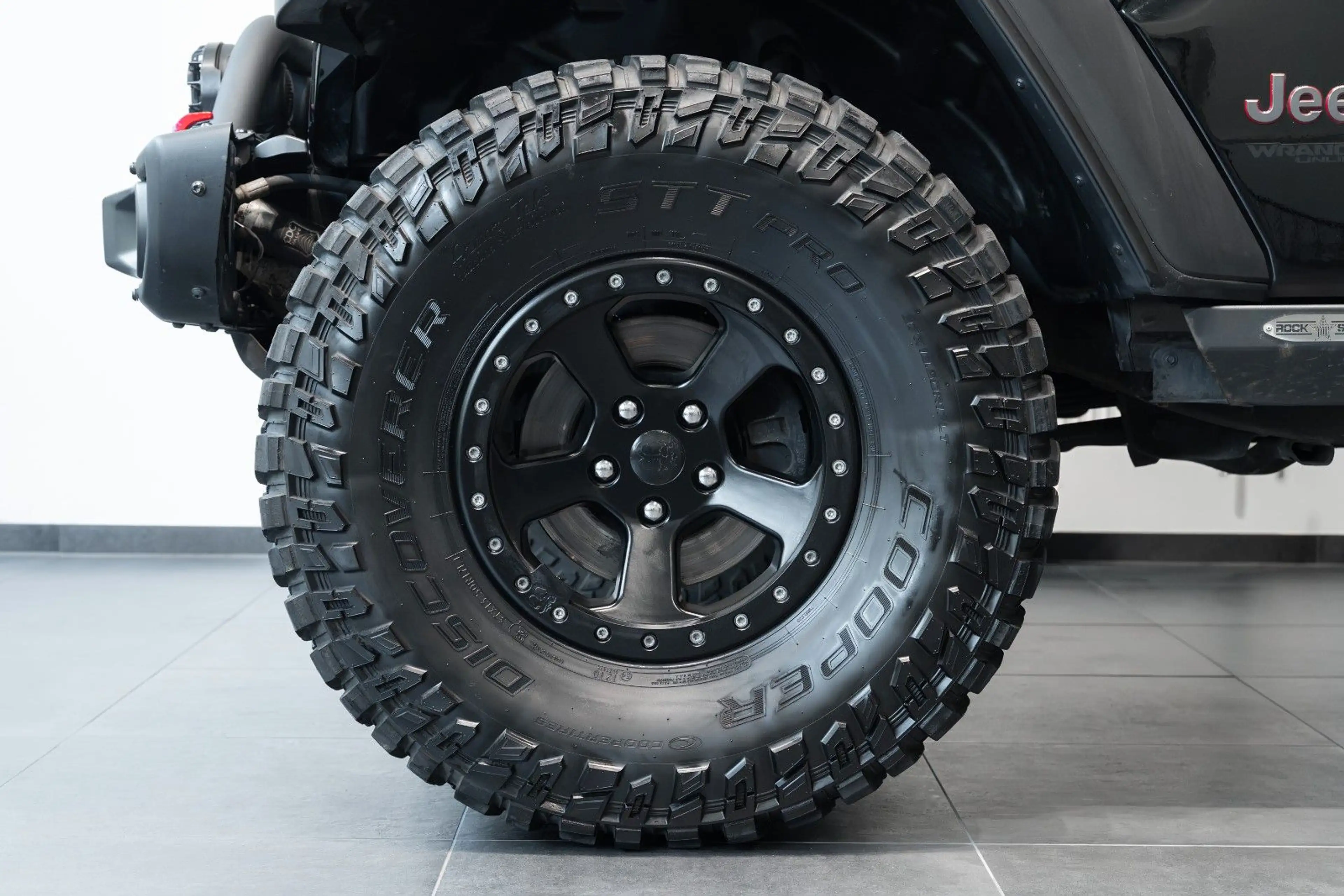 Jeep Wrangler Rubicon 37"ICON Bawarrion ORZ ROCKSLIDE — photo 13