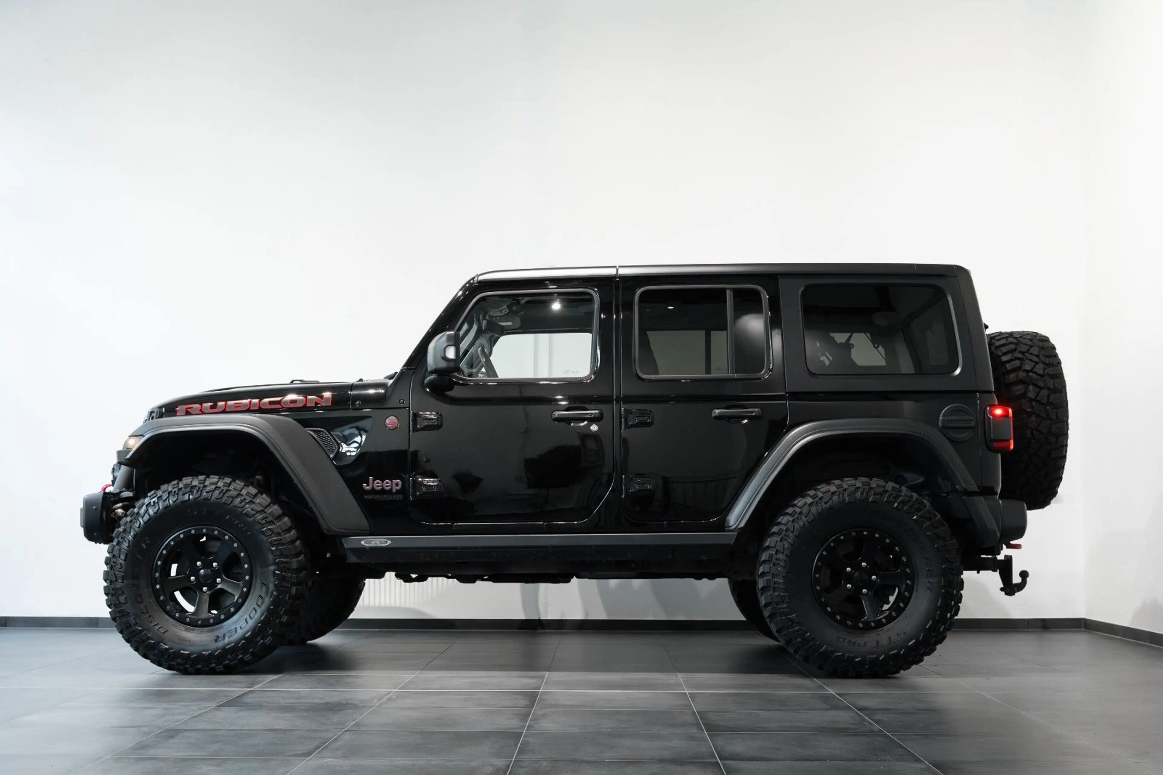Jeep Wrangler Rubicon 37"ICON Bawarrion ORZ ROCKSLIDE — photo 11