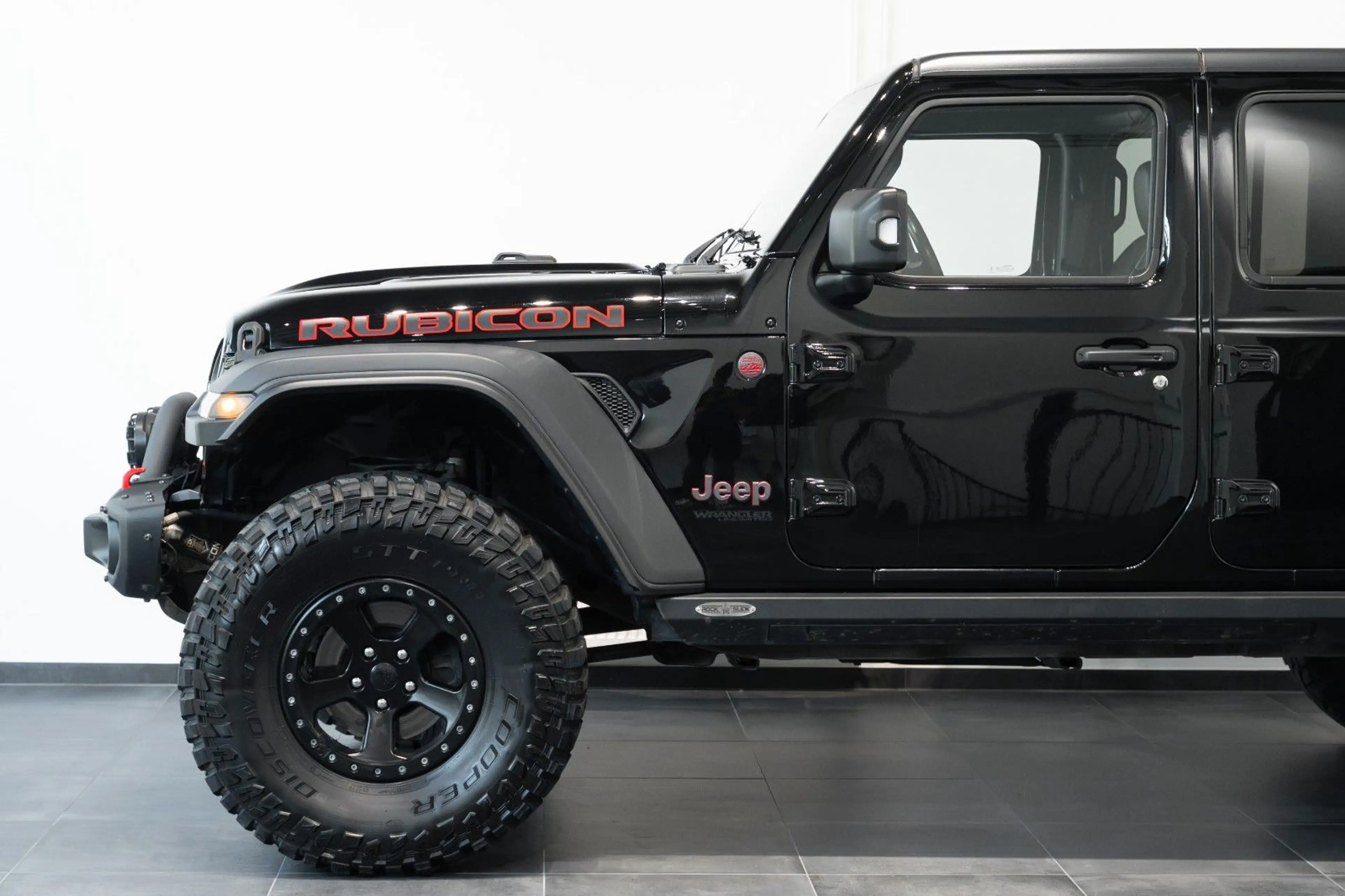 Jeep Wrangler Rubicon 37"ICON Bawarrion ORZ ROCKSLIDE — photo 12