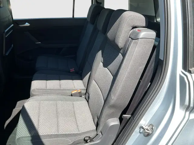 Volkswagen Touran view 12