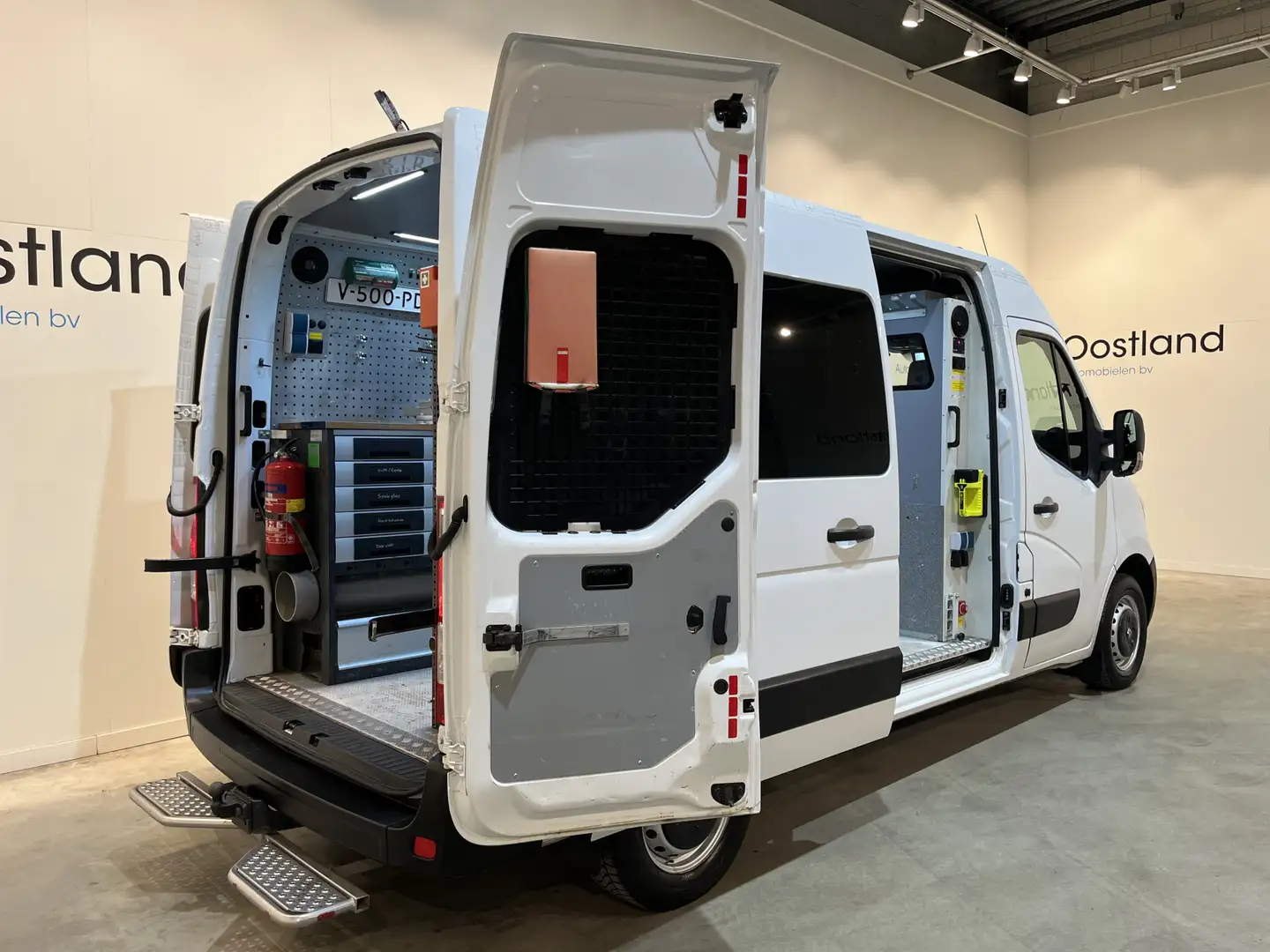 Renault Master 2.3 dCi L2H2 145 PK Servicebus / Bott Inrichting / Blanco - 2