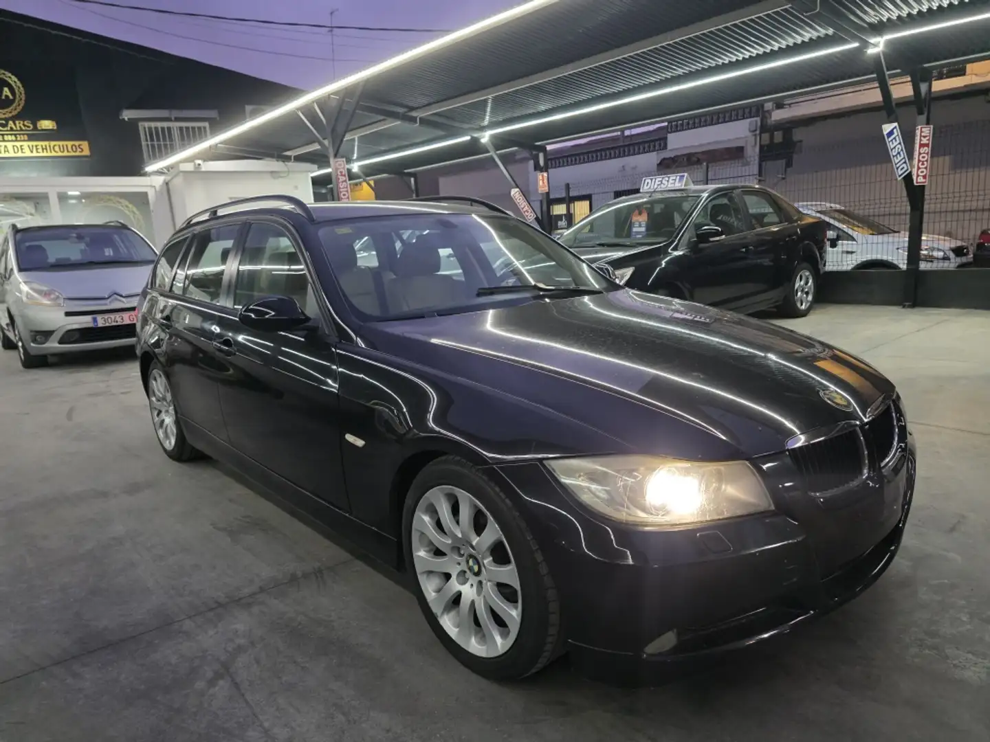 BMW 320 320d Aut. Noir - 2