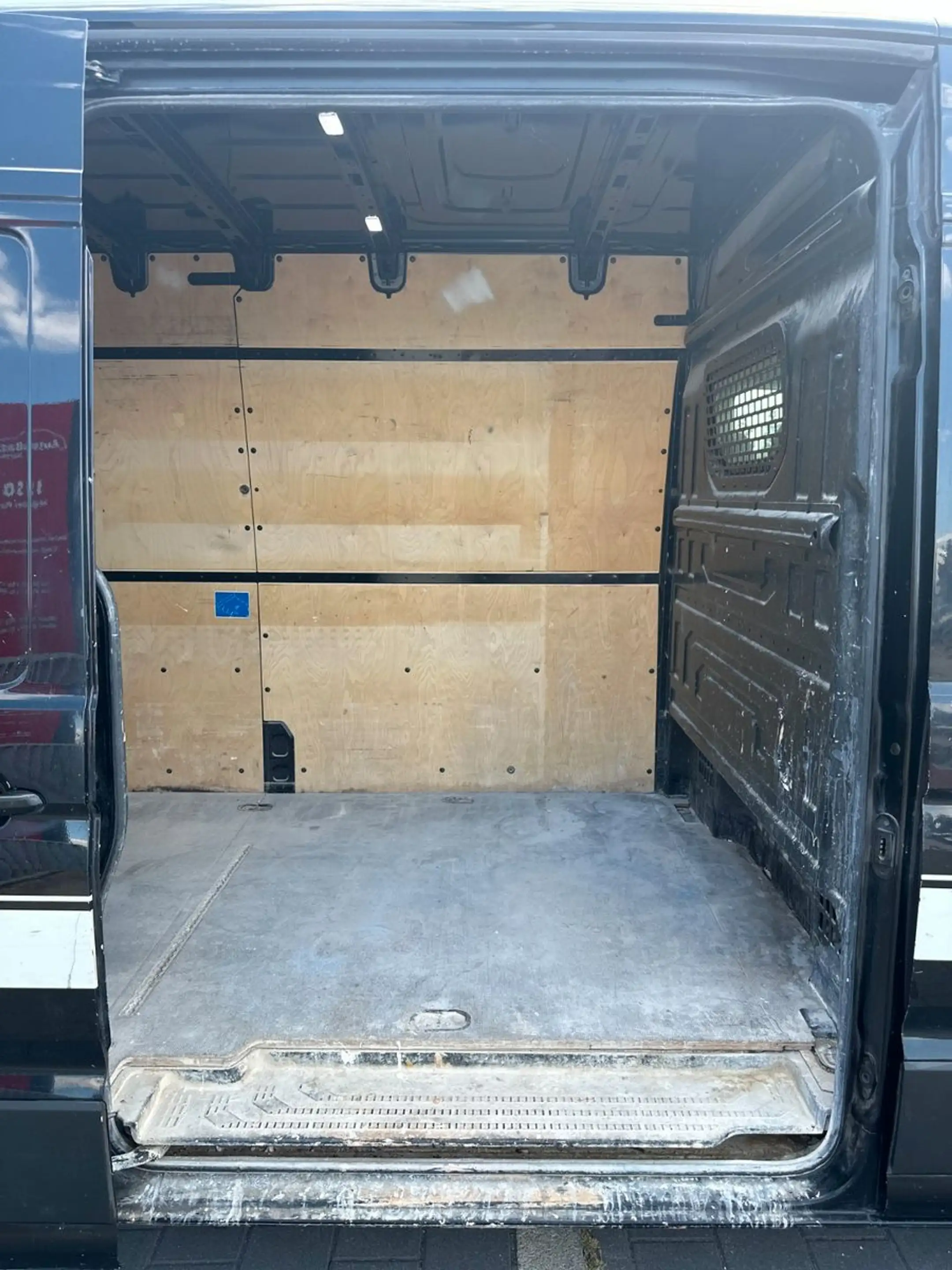 Volkswagen Crafter 35 lang Hochdach / Zahnriemen gew. / PDC — photo 11