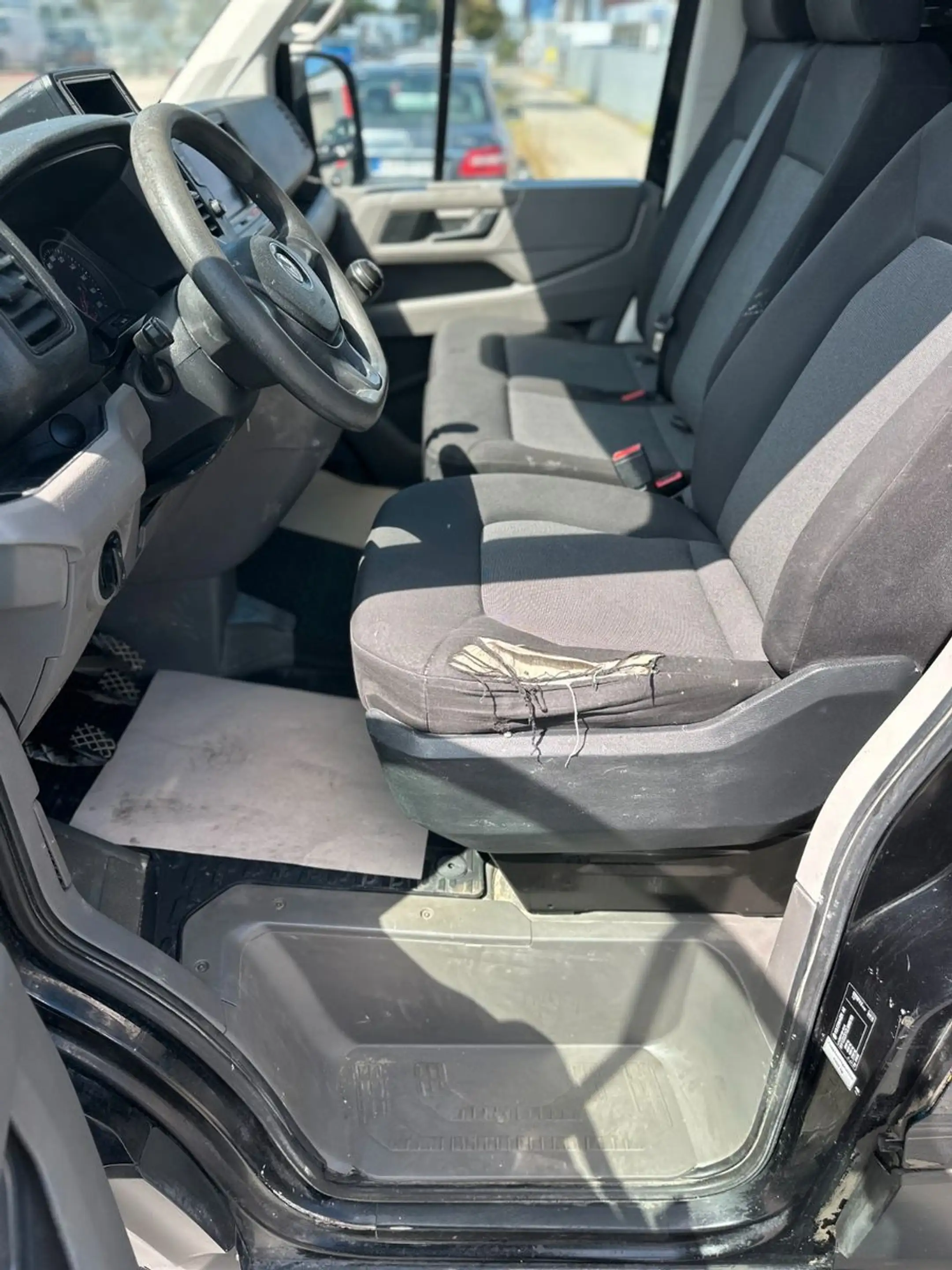 Volkswagen Crafter 35 lang Hochdach / Zahnriemen gew. / PDC — photo 9