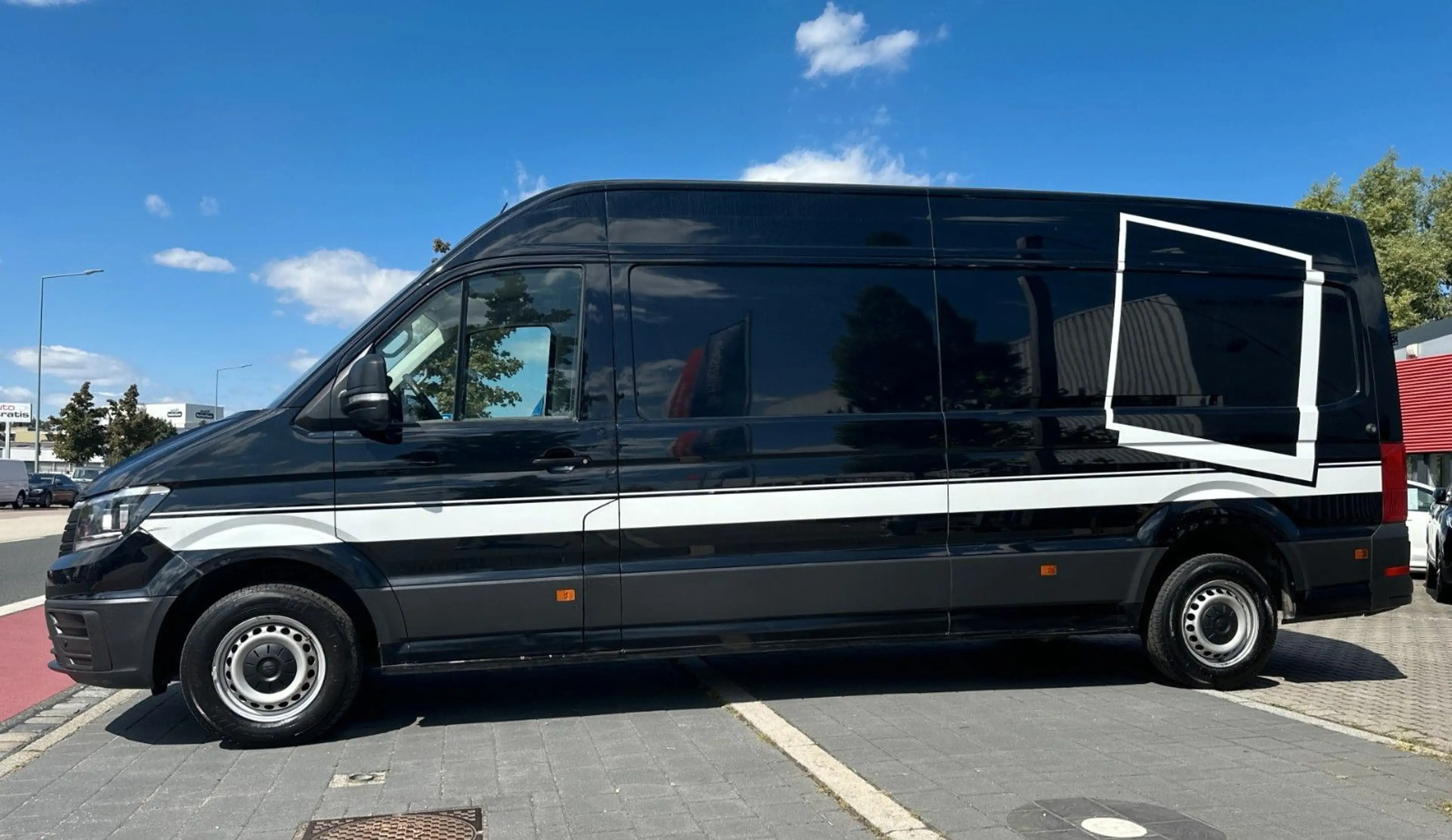 Volkswagen Crafter 35 lang Hochdach / Zahnriemen gew. / PDC — photo 2