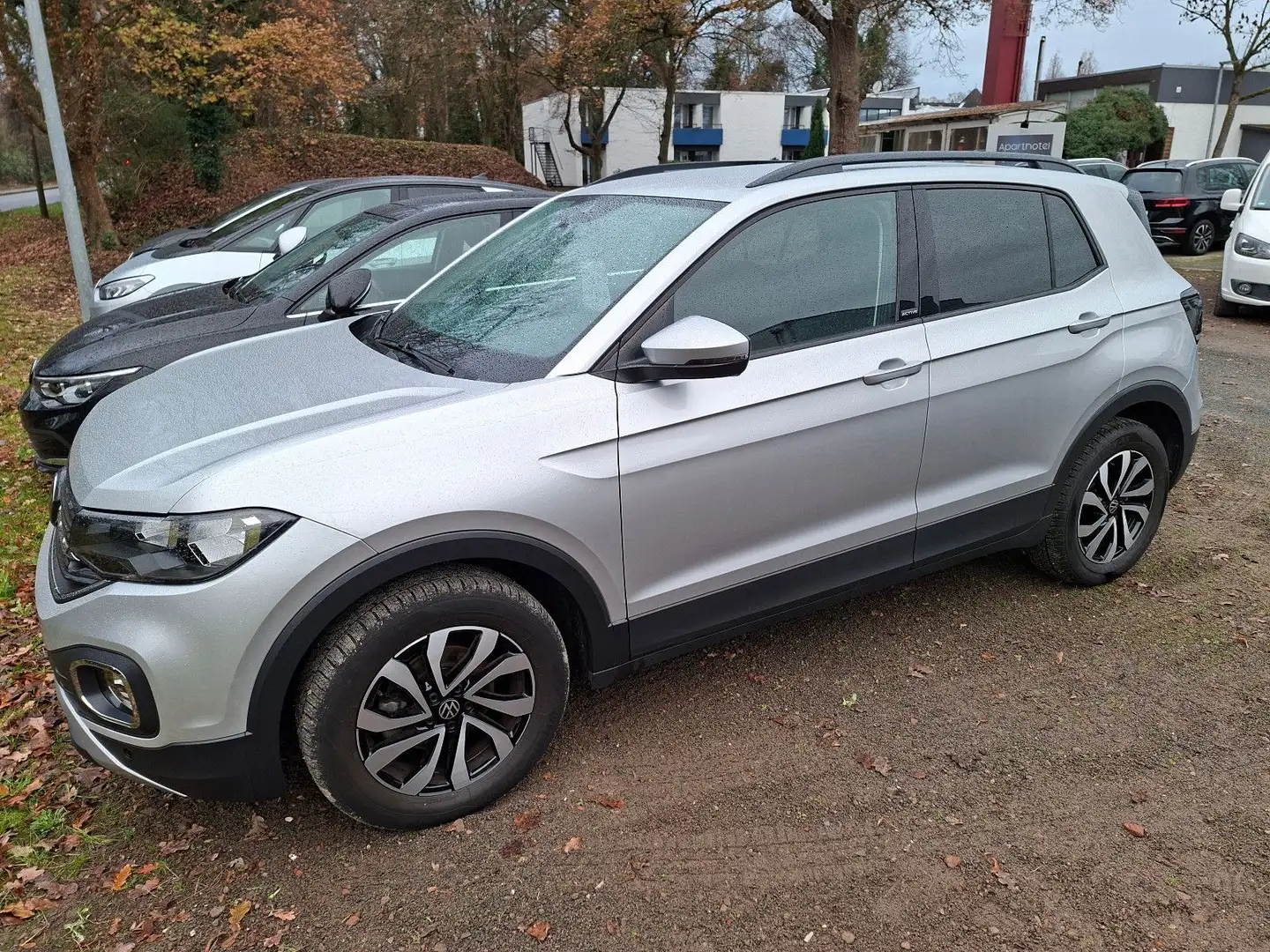 Volkswagen T-Cross Active Silber - 1