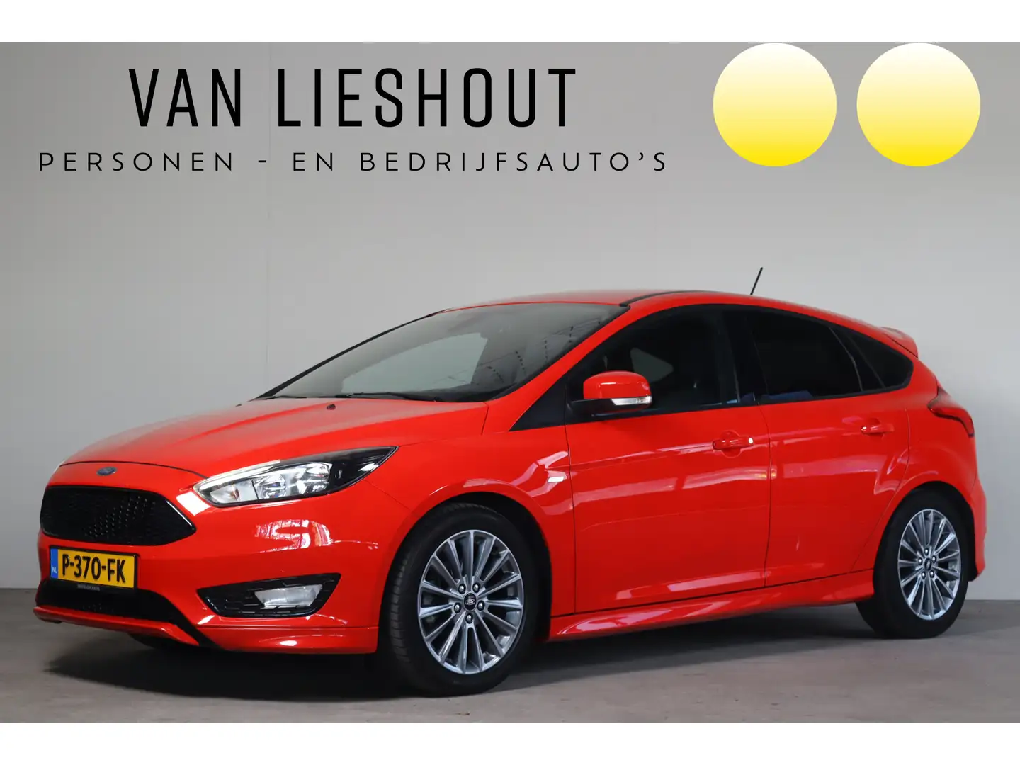 Ford Focus 1.0 Ecoboost ST-Line Camera I Apple I Airco Rood - 1