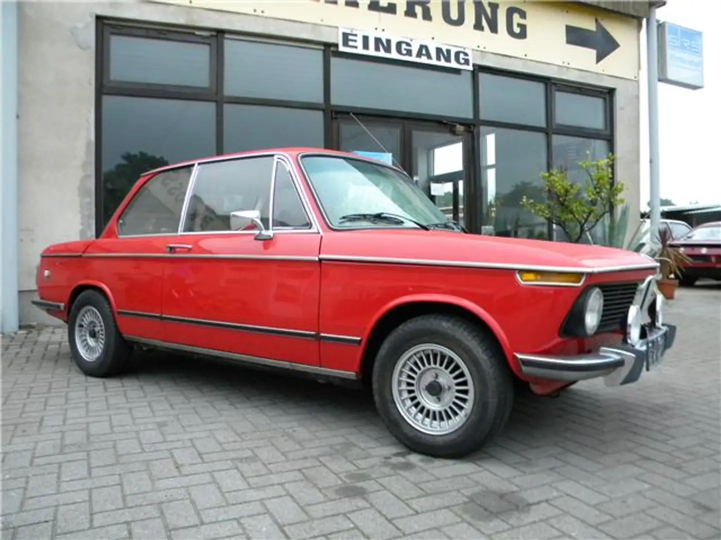 BMW 2002 Rojo - 1