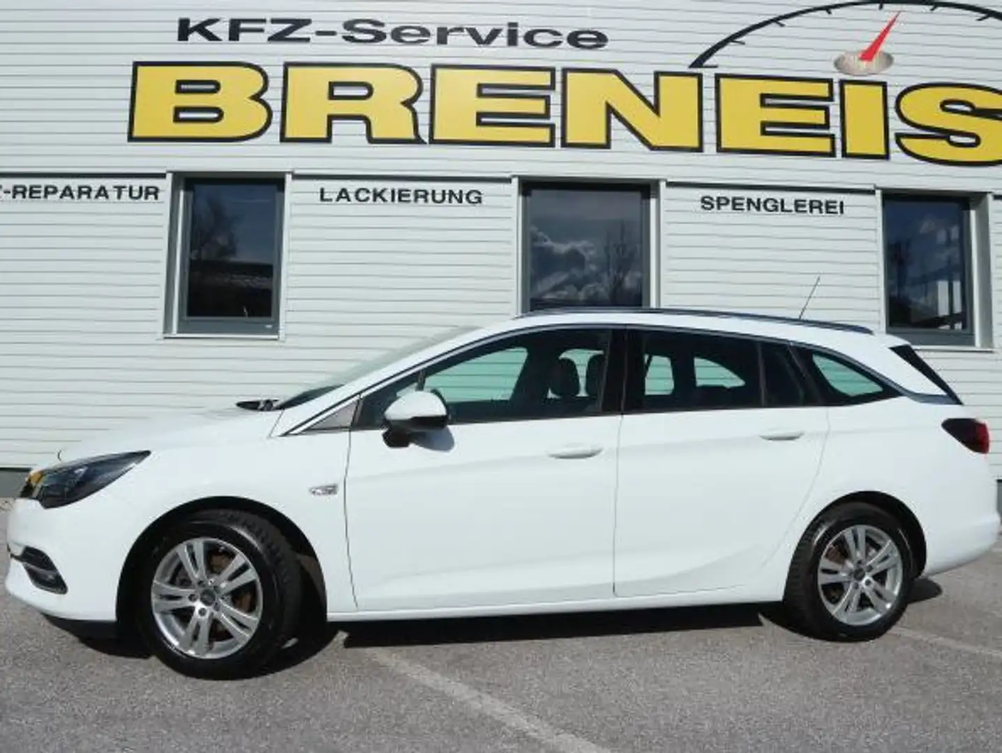 Opel Astra SPORTS TOURER 1,2 Turbo Direct Inj. Elegance Weiß - 2