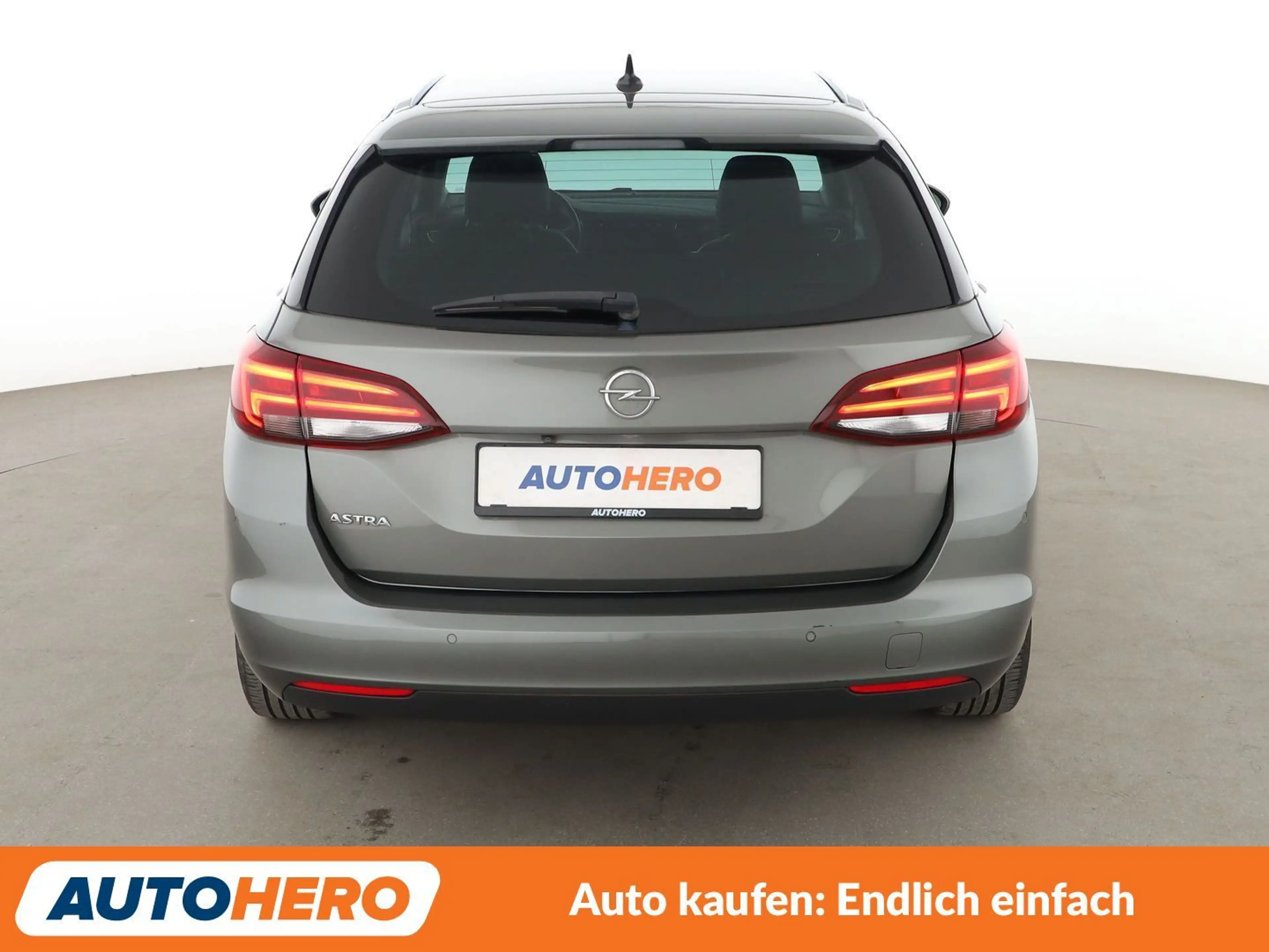 Opel Astra 1.2 Turbo Elegance Start/Stop — photo 5