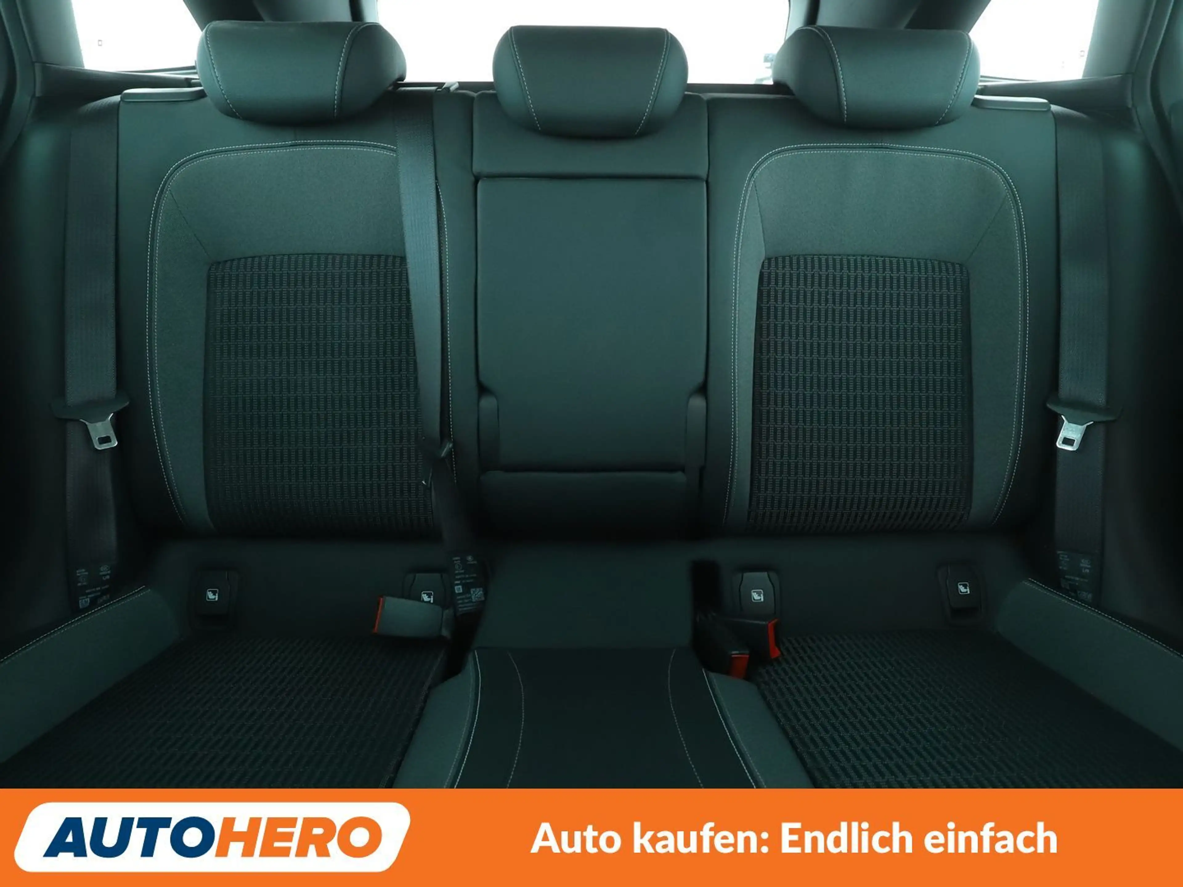 Opel Astra 1.2 Turbo Elegance Start/Stop — photo 15