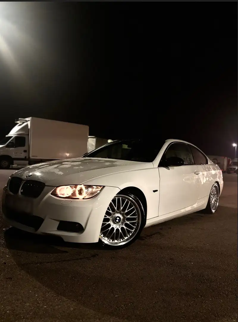 BMW 325 e92 325d Coupé - 1