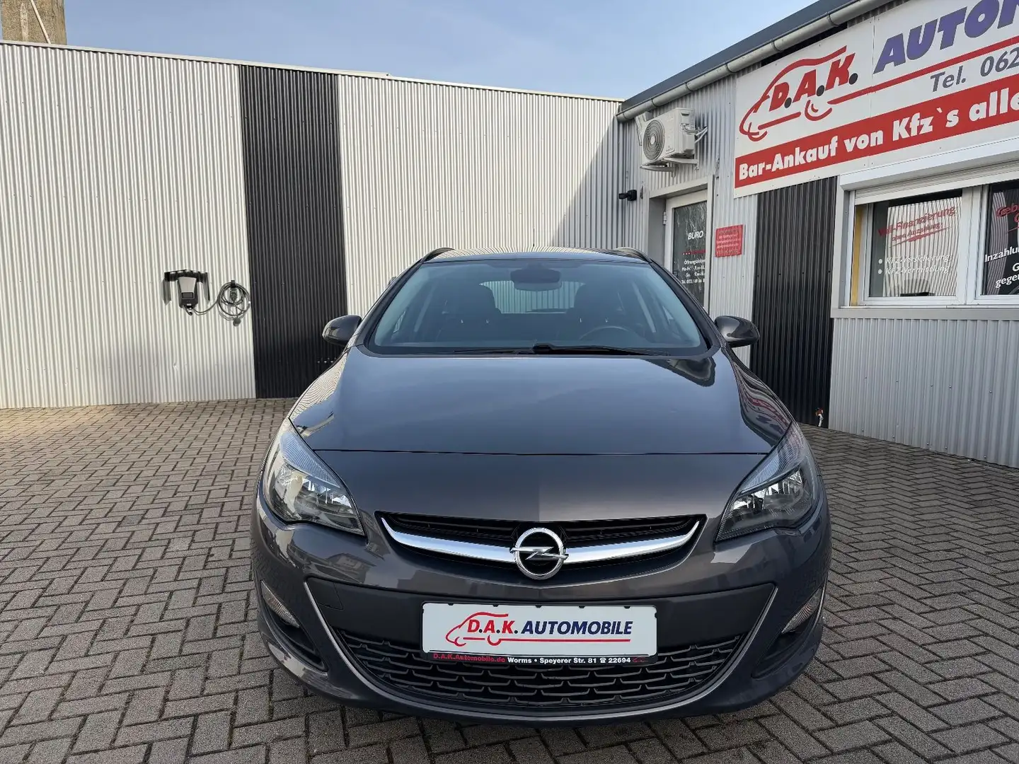 Opel Astra J Sports Tourer Style 2.Hand+R.Kamera+SHZ Gris - 2