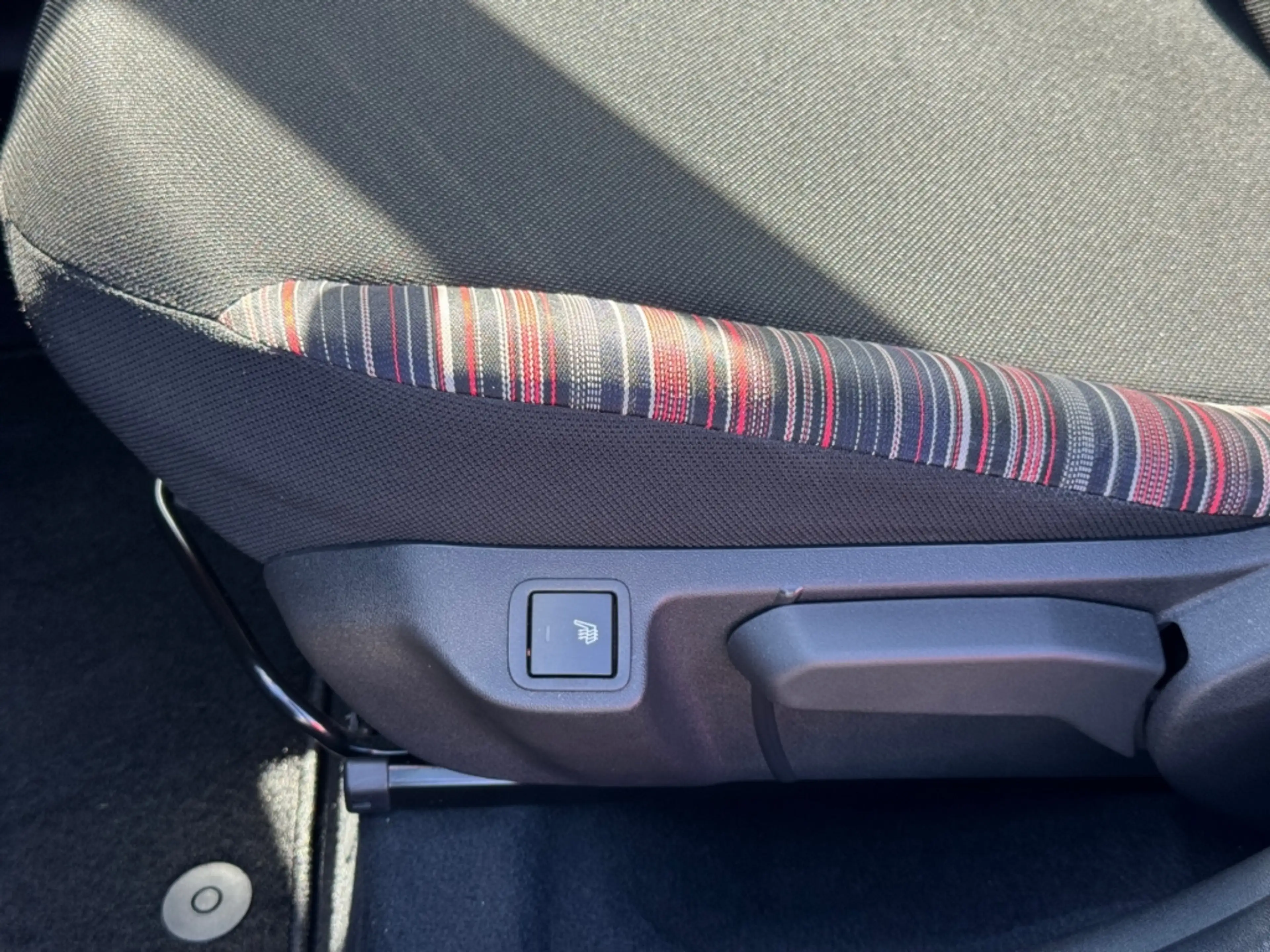 Citroen C1 AIRSCAPE Shine+CARPLAY+KAMERA+SITZHEIZUNG+KLIMA+ — photo 14