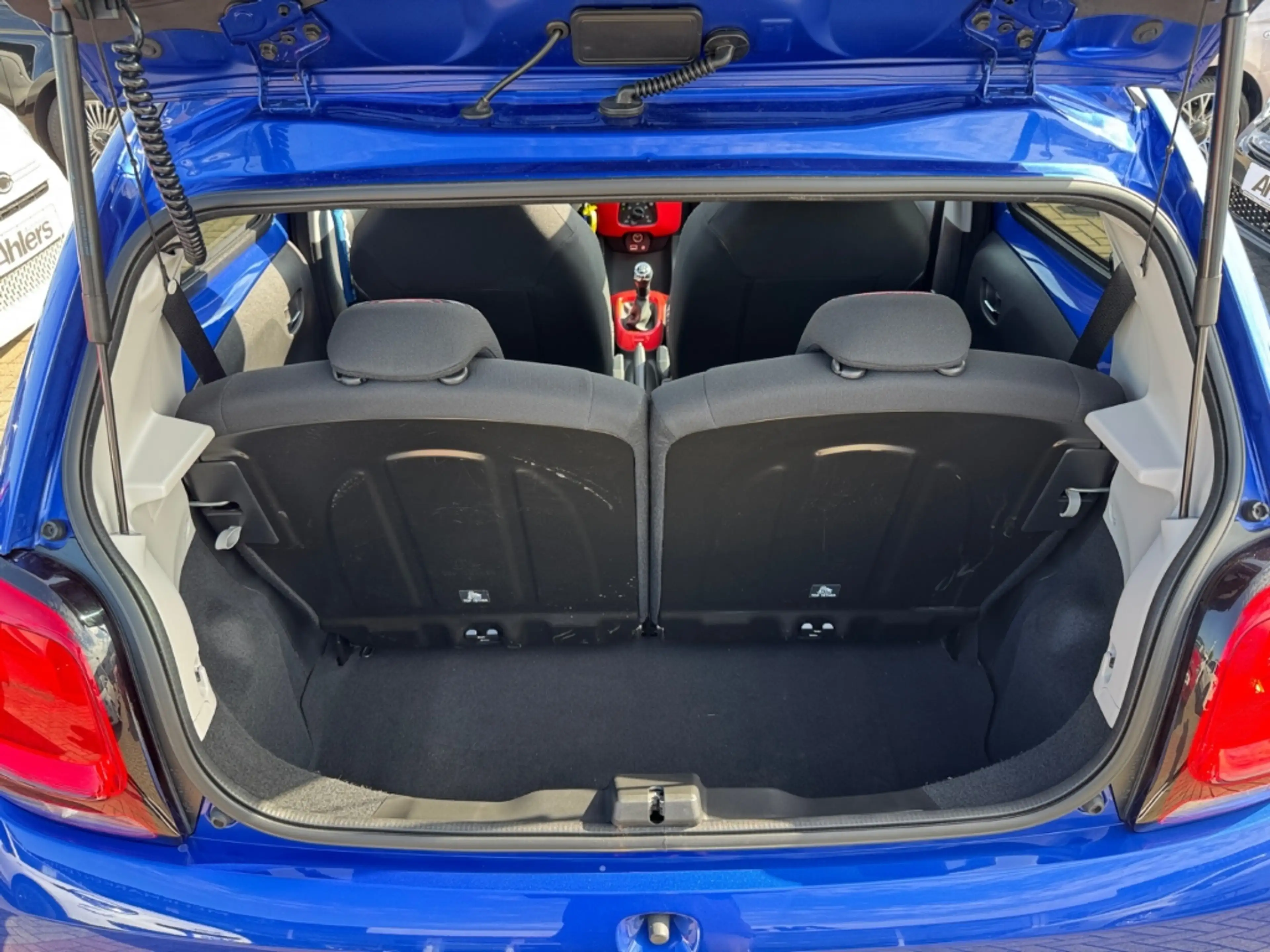 Citroen C1 AIRSCAPE Shine+CARPLAY+KAMERA+SITZHEIZUNG+KLIMA+ — photo 7