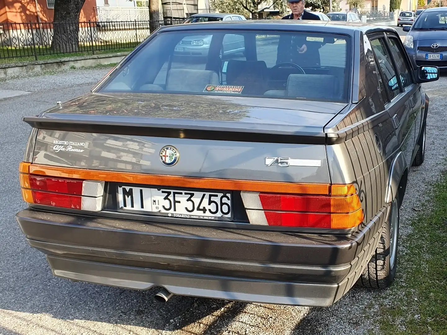 Alfa Romeo 75 2.0i ts - 2
