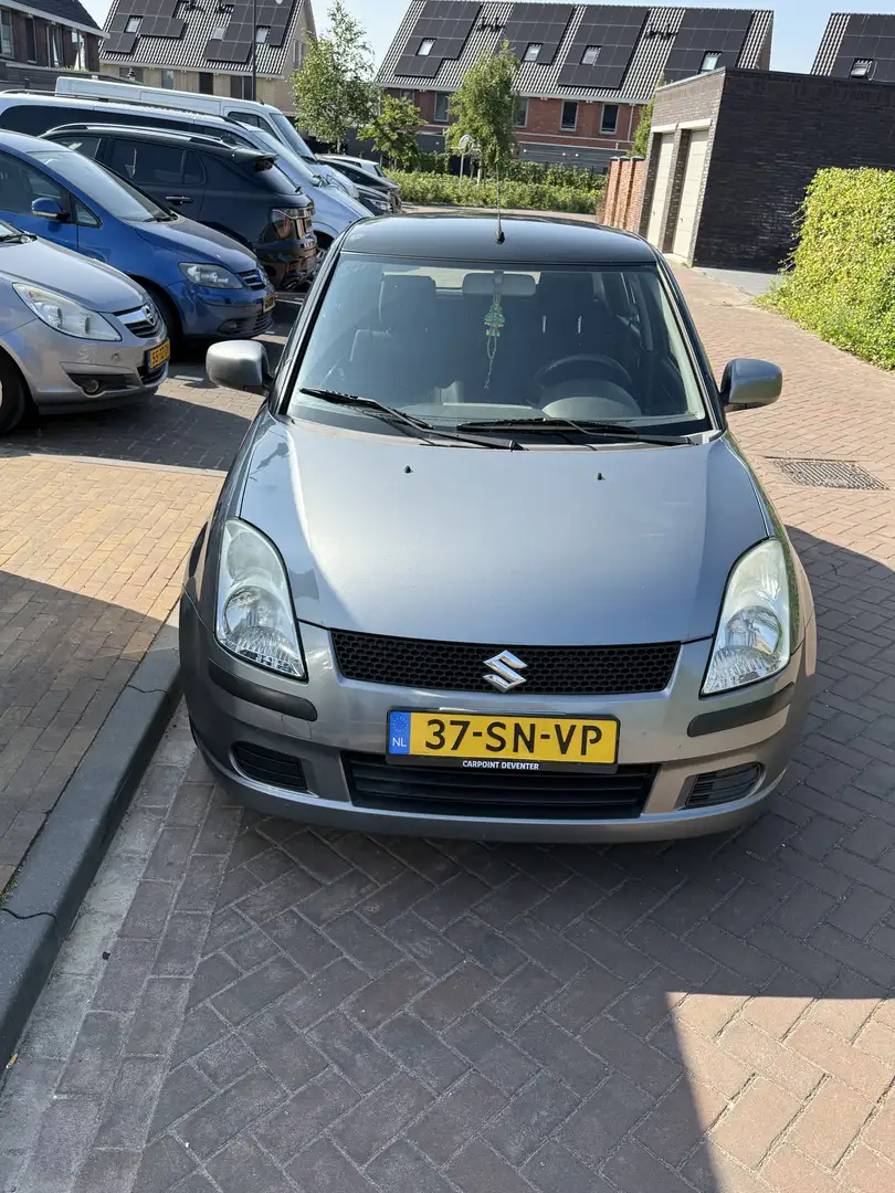 Suzuki Swift 1.3 GLS / met nap Gris - 2