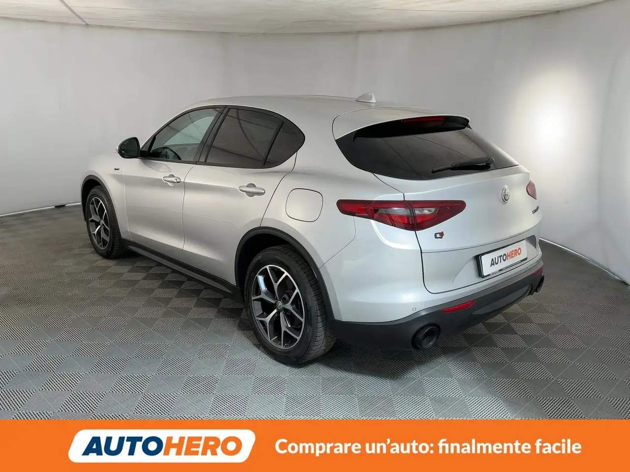 Alfa Romeo Stelvio 2021