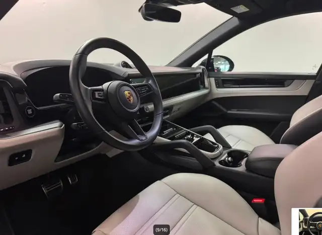 Porsche Cayenne view 9