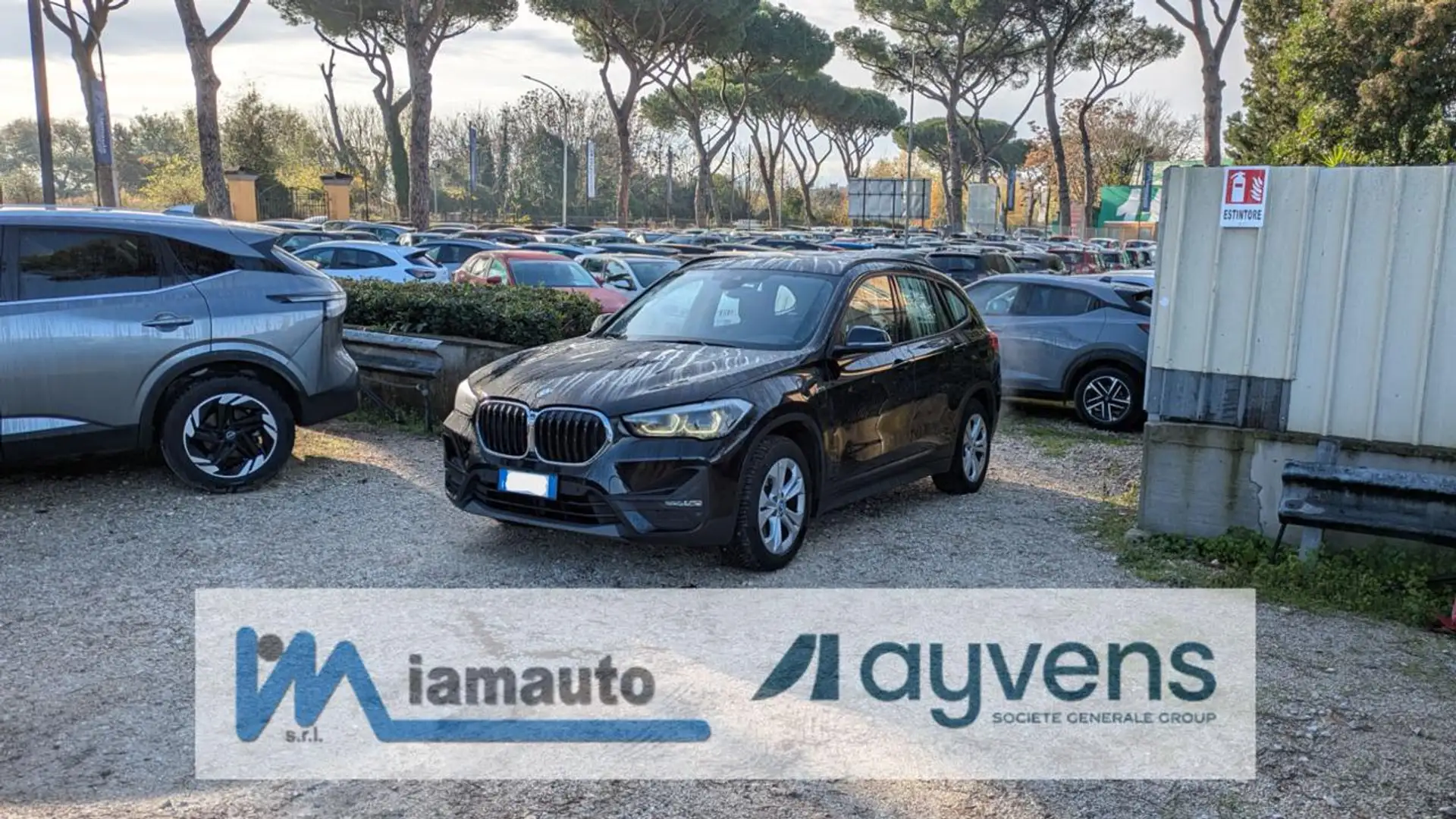 BMW X1 PLUG IN BUSINESS ADVANT. 1.5cc 220cv(125cv) XDRIVE Noir - 1