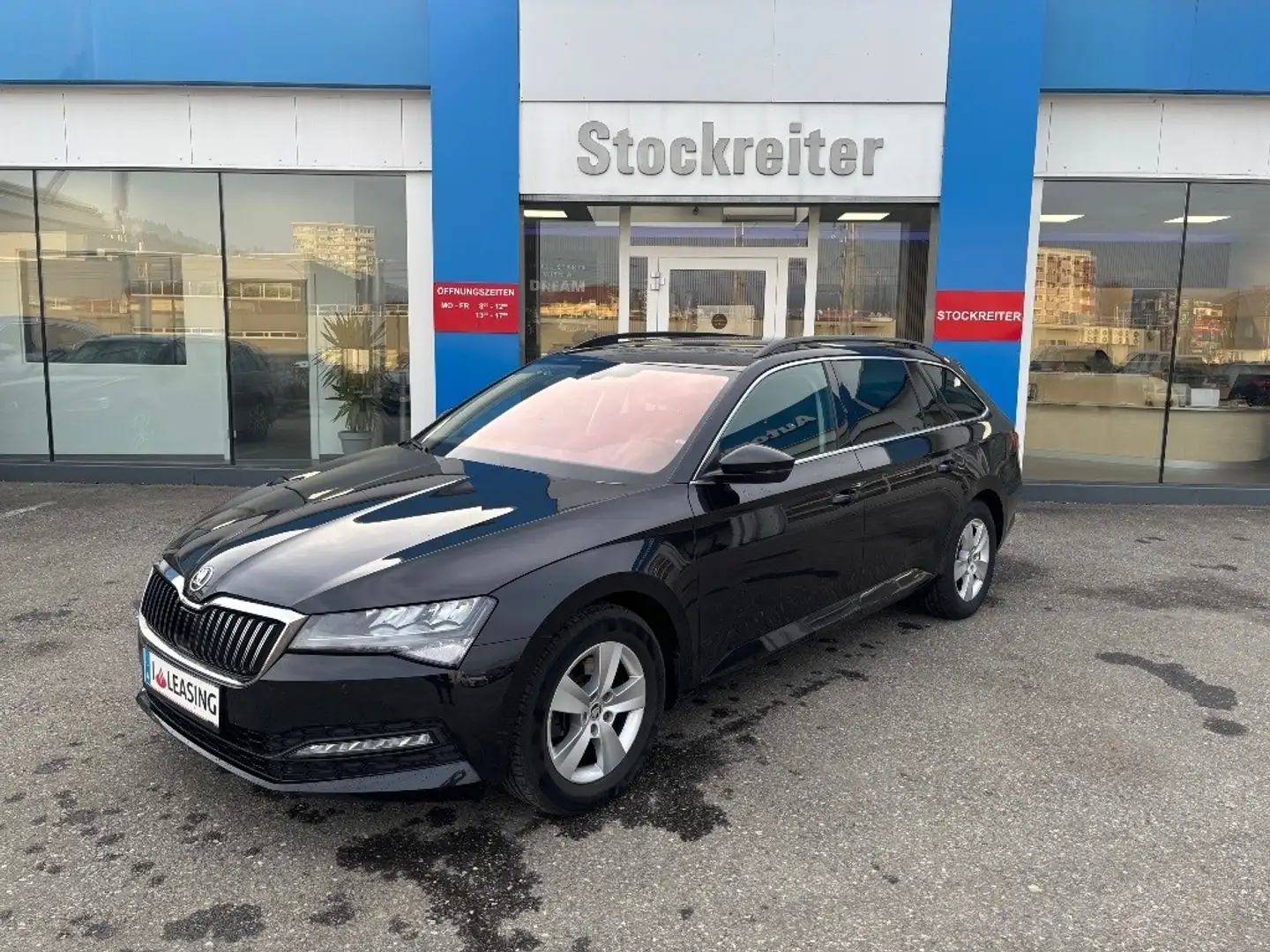 Skoda Superb Kombi 2,0 TDI DSG*LED*NAVI*KAMERA*SZH Schwarz - 1