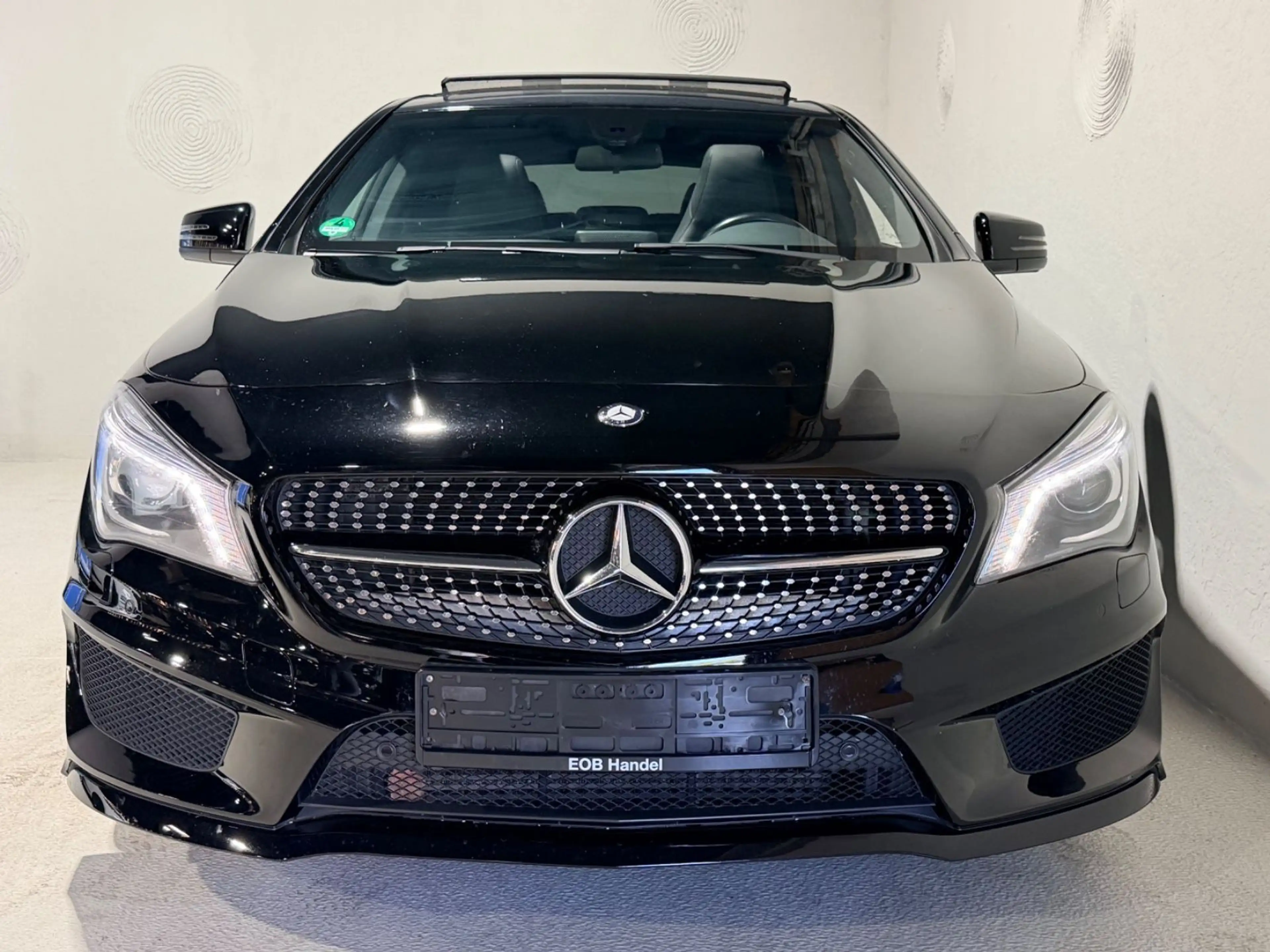Mercedes-Benz CLA 220 CDI d AMG Line *Pano*Kamera*Leder — photo 2