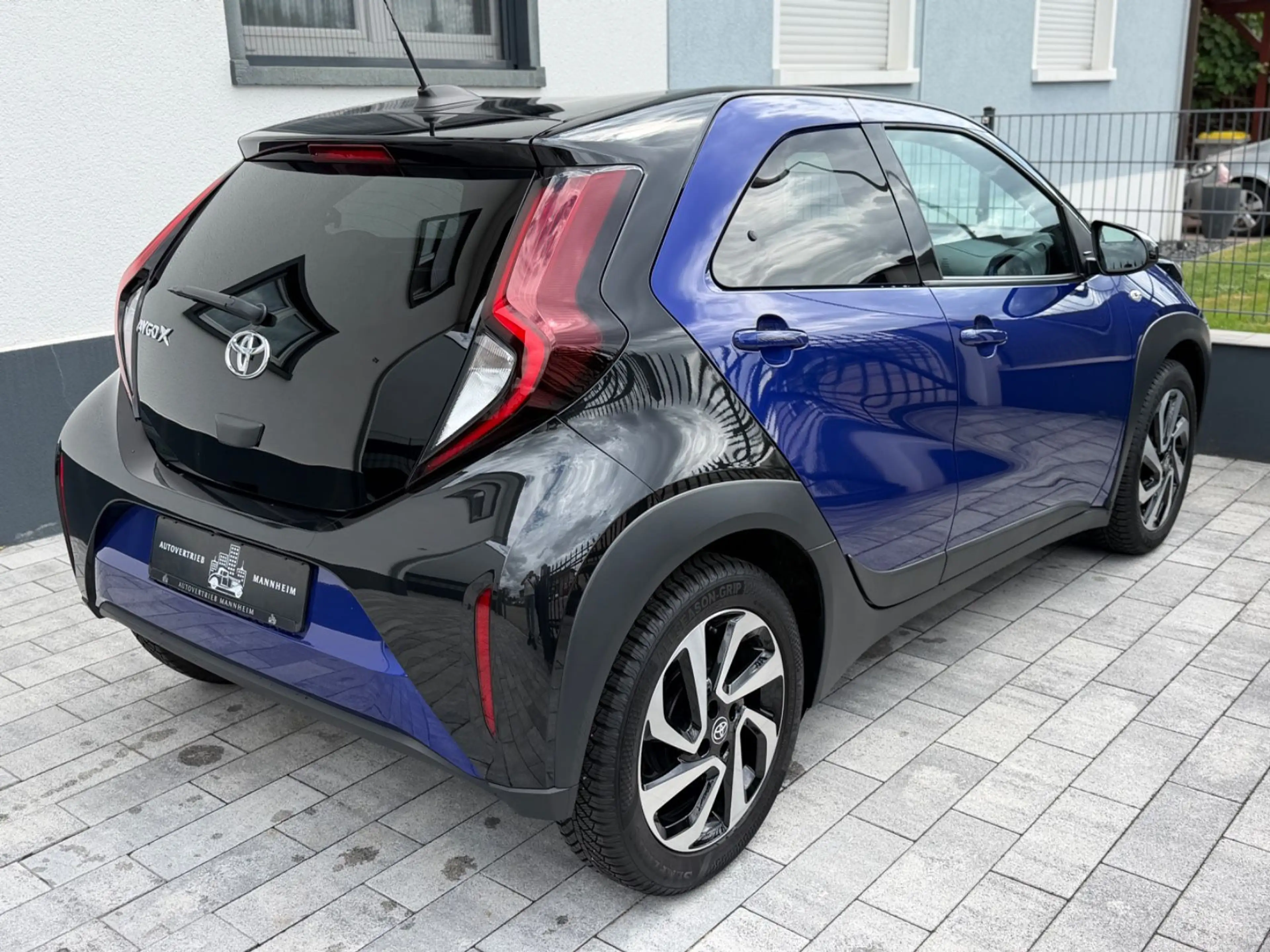 Toyota Aygo X Pulse /ACC/KAMERA/CARPLAY/SHZ — photo 4