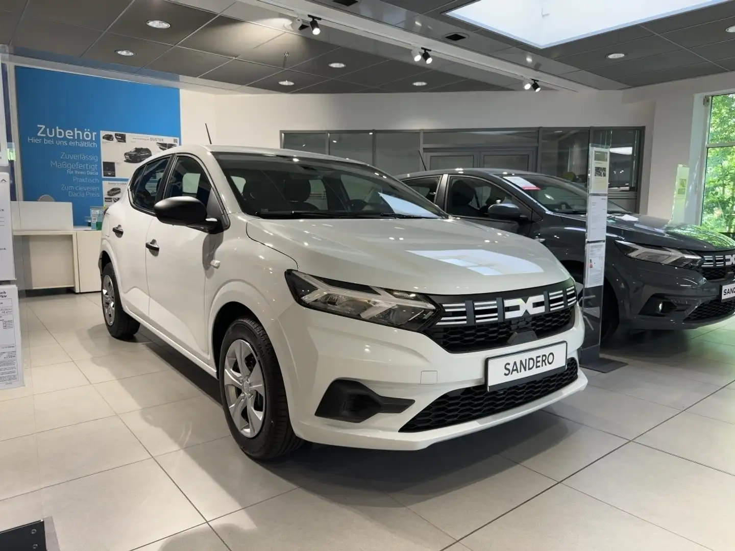 Dacia Sandero Essential TCe 90 Blanc - 1