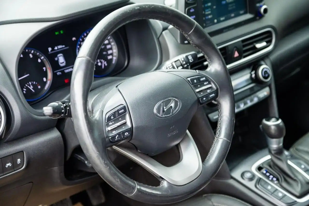 Hyundai KONA снимка Hyundai KONA
