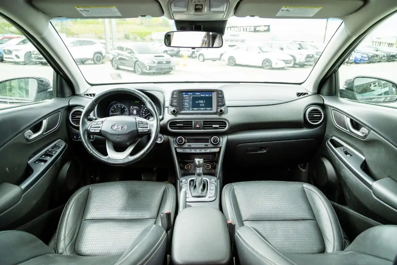 Hyundai KONA снимка Hyundai KONA