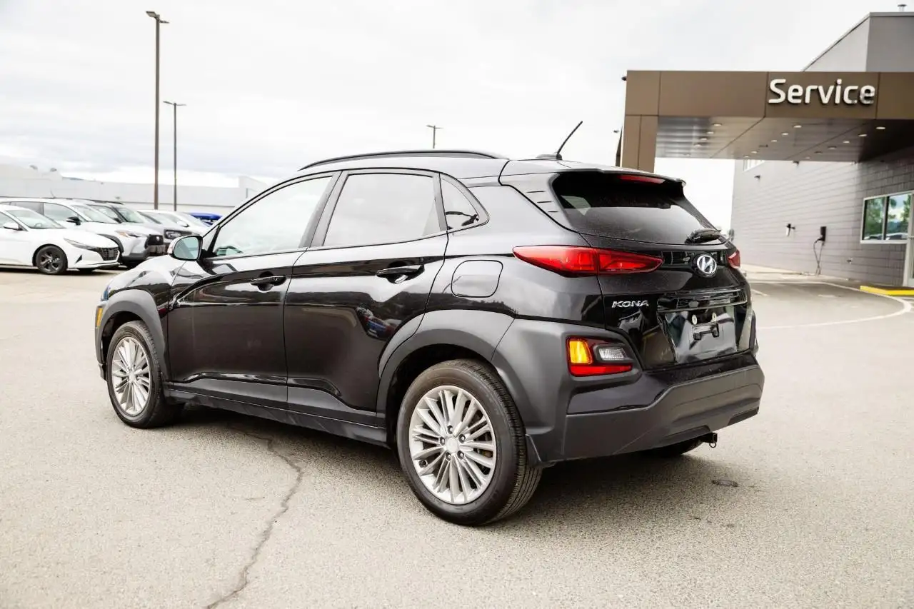 Hyundai KONA снимка Hyundai KONA