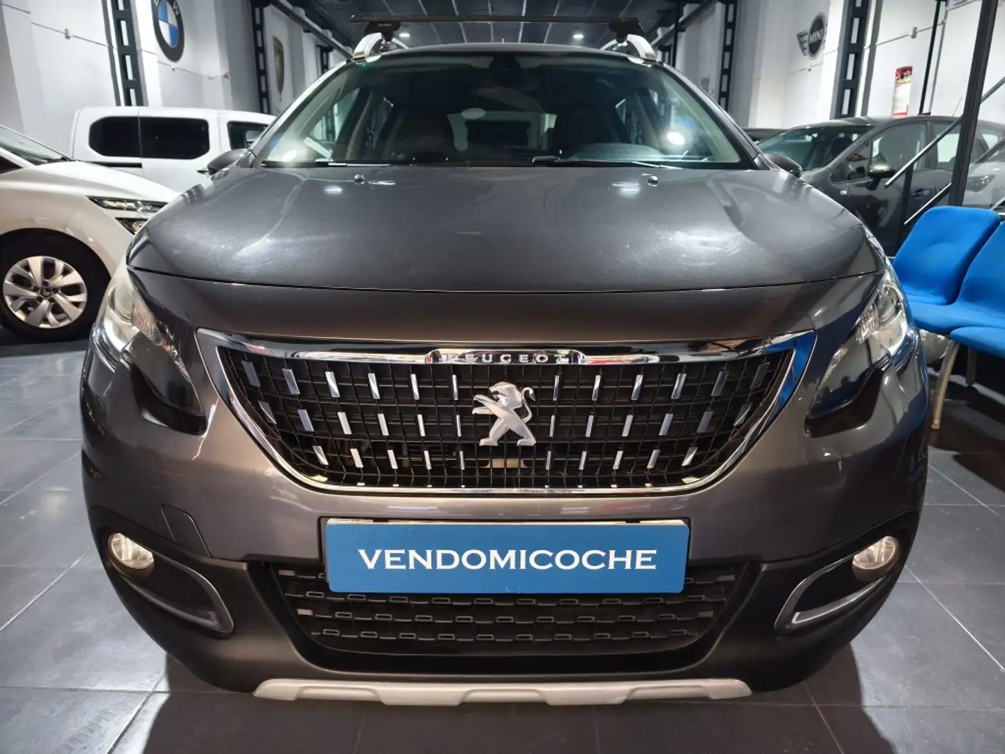 Peugeot 2008 1.6 BlueHDI Style 100 Gris - 1