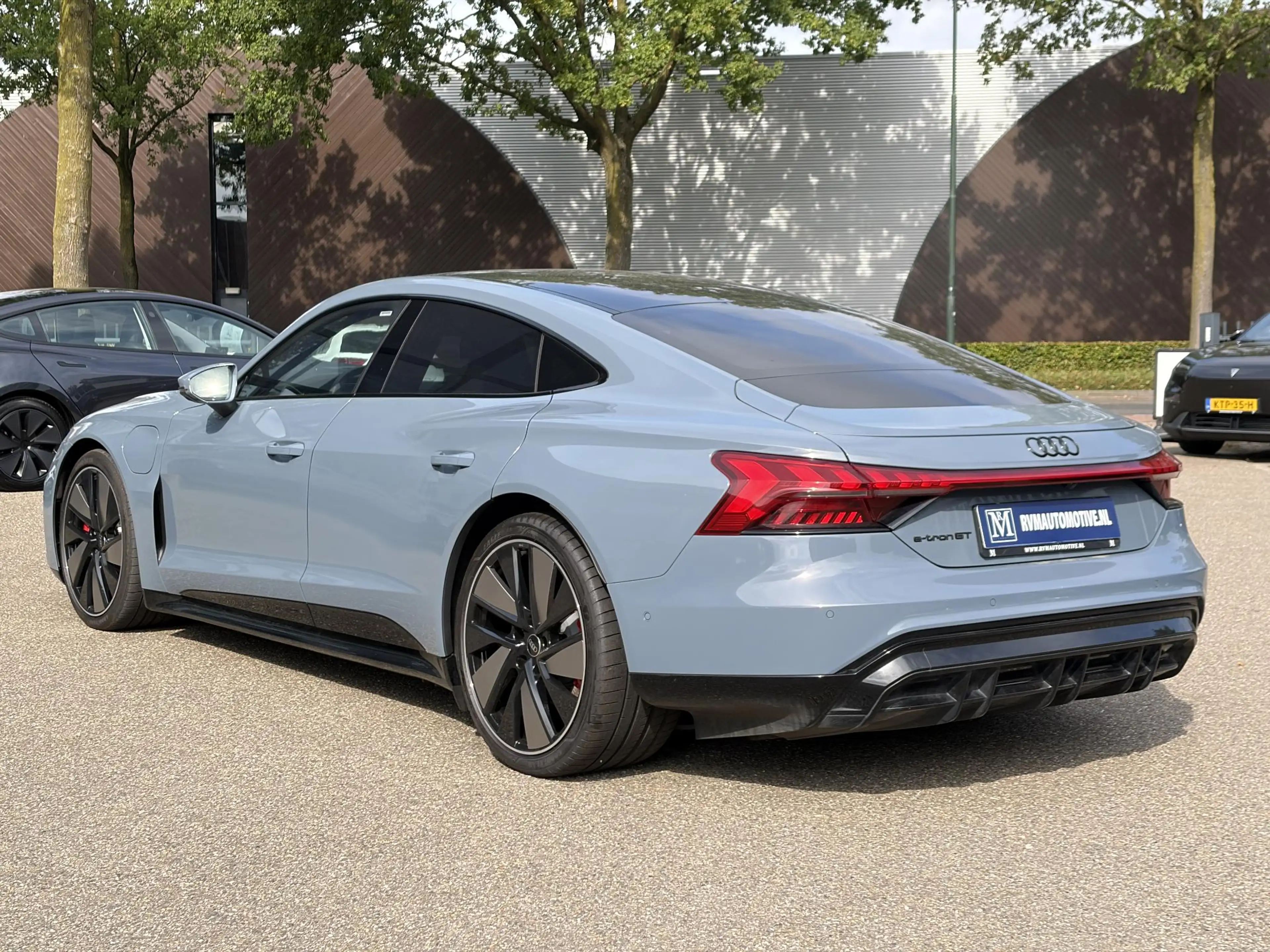 Audi e-tron GT GT 93 kWh 4WD VAN: 56.900,- VOOR: 53.877,- UW HERS — photo 9