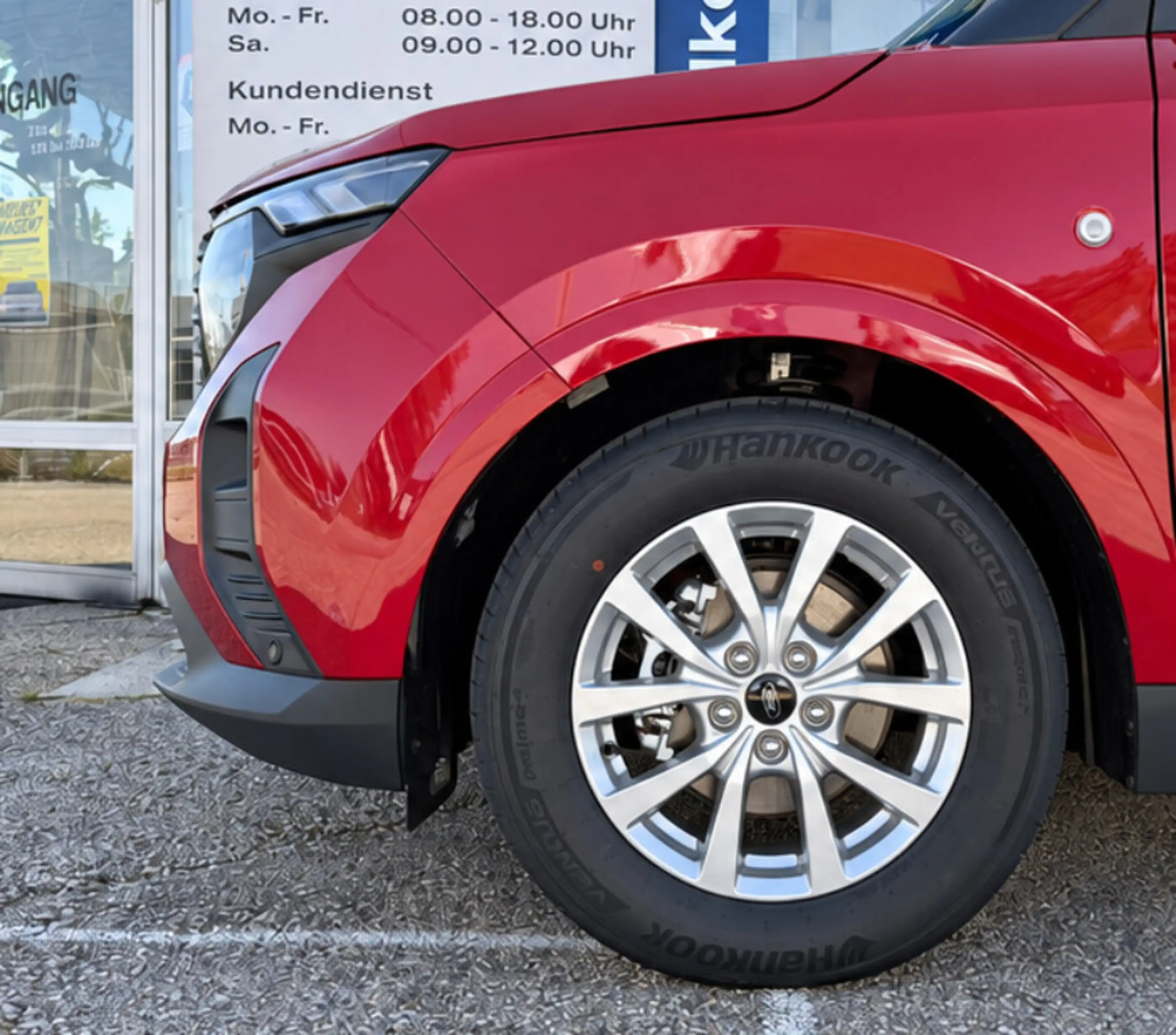 Ford Tourneo Courier 1,0 EcoBoost Titanium — photo 6