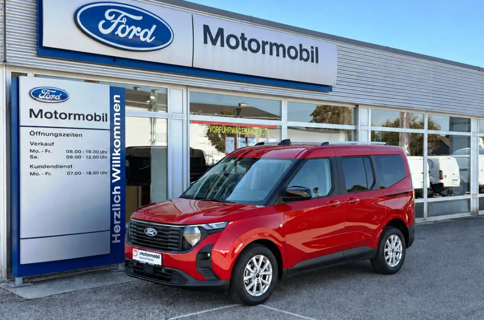 Ford Tourneo Courier 1,0 EcoBoost Titanium Rot - 1