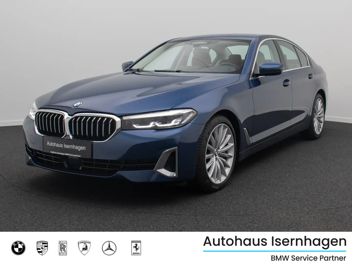 BMW 530 LuxuryLine H K DAB Komfort Alarm AHK ACC Blau - 1