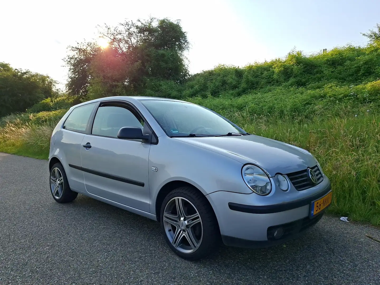 Volkswagen Polo Polo 1.2 Srebrny - 2
