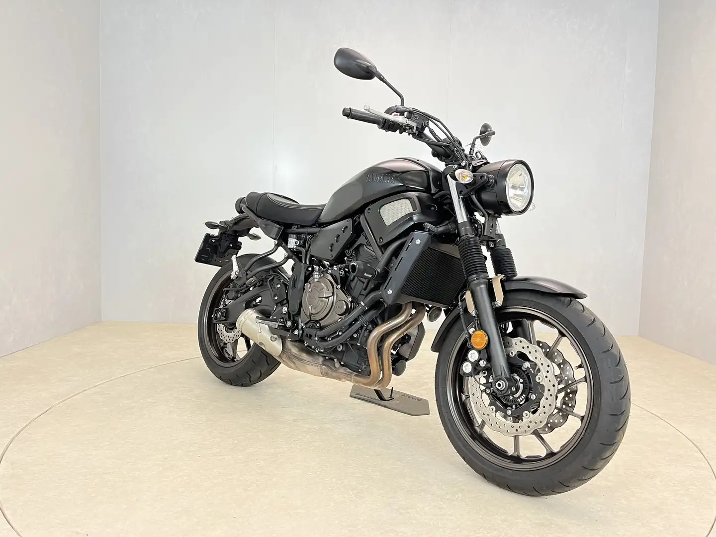 Yamaha XSR 700 ABS Zwart - 2