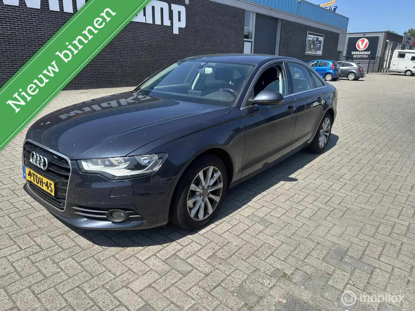 Audi A6 Limousine 2.0 TFSI Business Edition automaat Bleu - 1