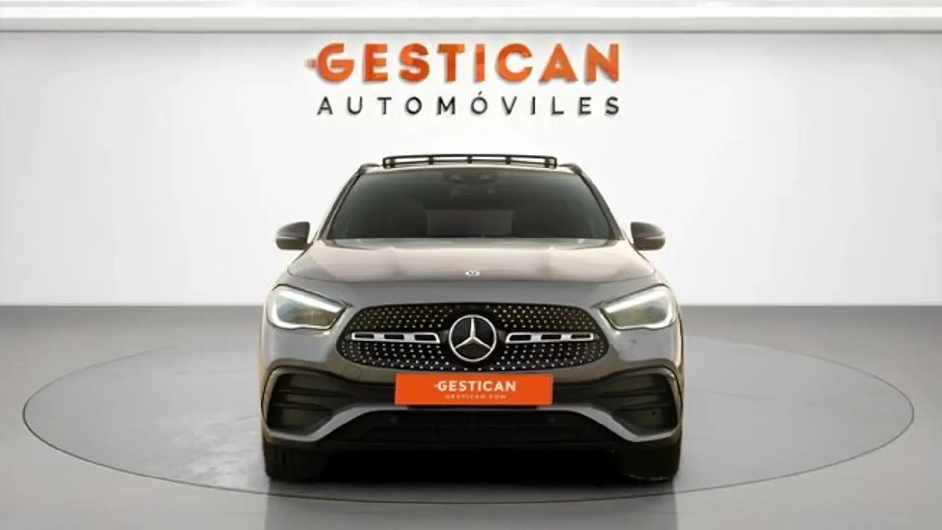 Mercedes-Benz GLA 250 250e Grau - 2