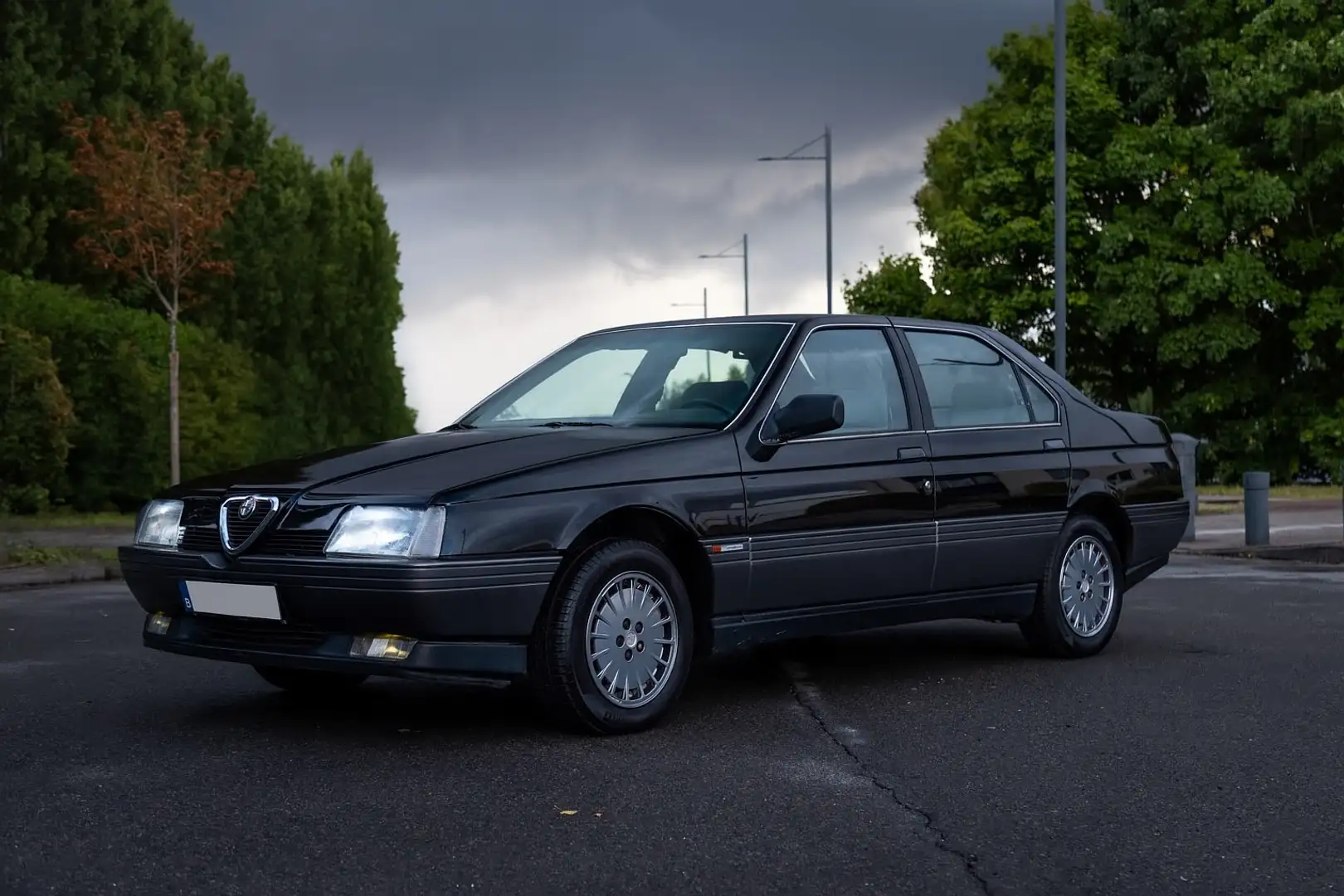Alfa Romeo 164 3.0 V6 - non-catalysé - Showroom // Phase 1 Černá - 2