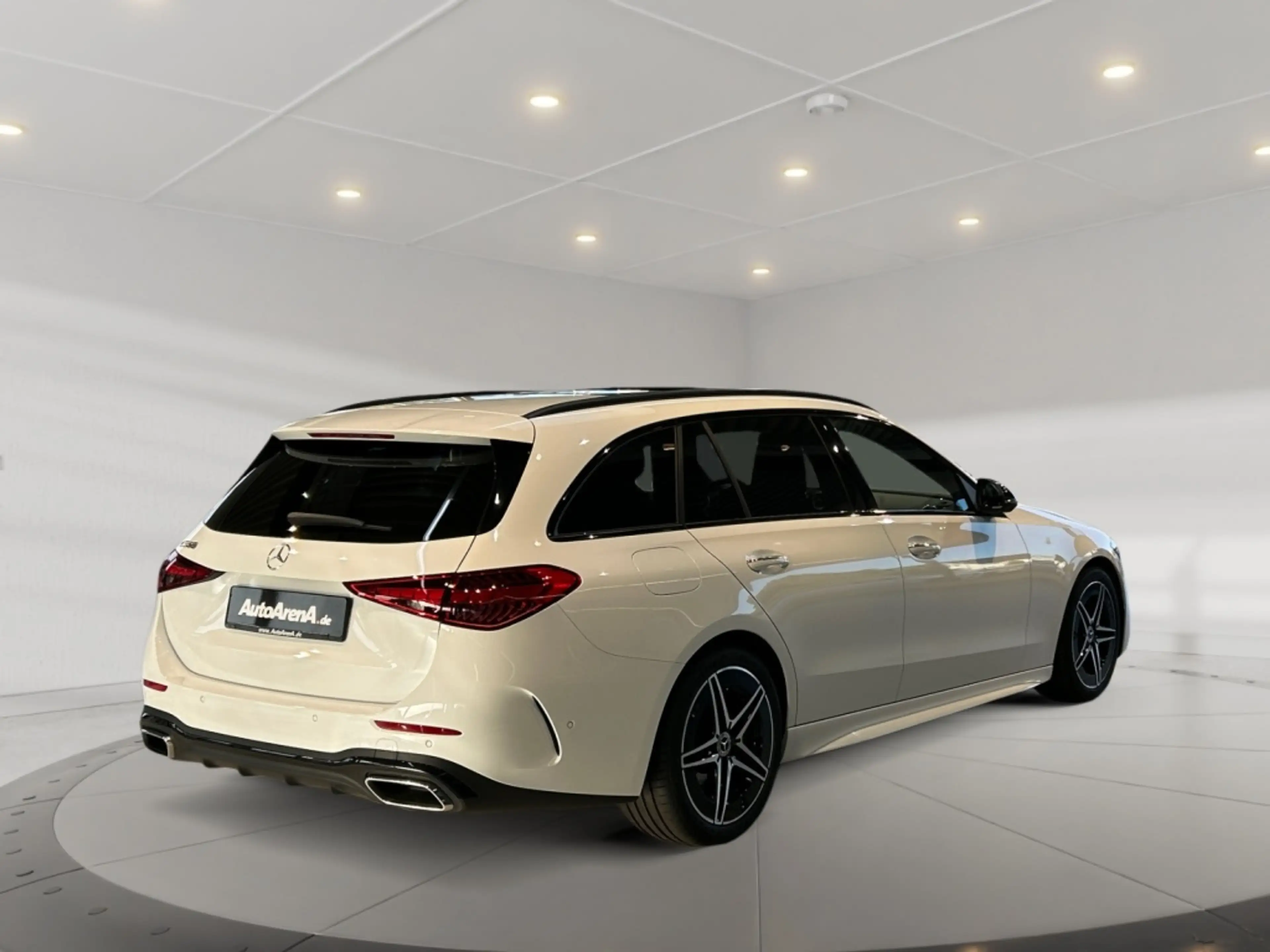 Mercedes-Benz C 300 T AMG AMG+MBUX+Night+Pano+SHD+Wide+360+Cam — photo 3