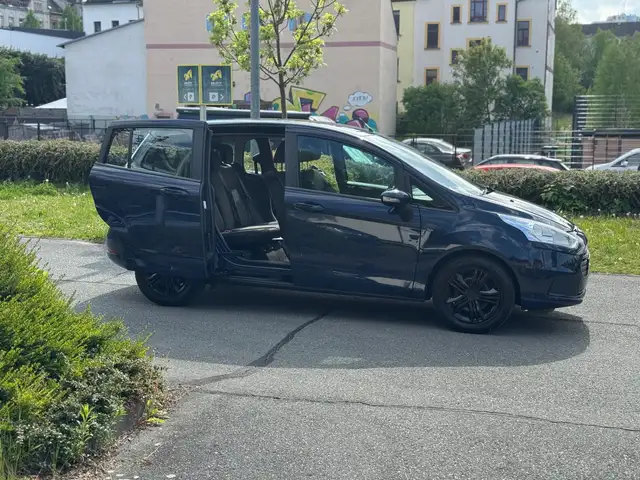 Ford B-Max view 8
