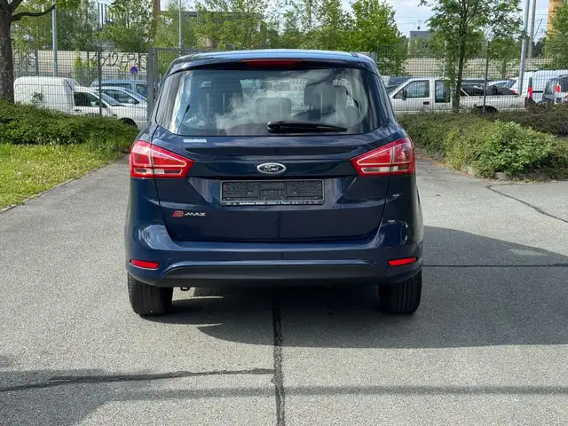Ford B-Max view 5