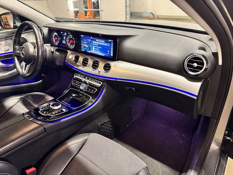Mercedes-Benz E 350 T-Modell E 350 d Avantgarde 1.Hand ACC LED AHK — photo 9