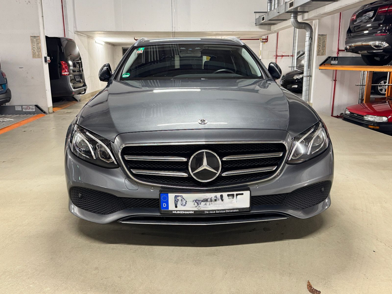 Mercedes-Benz E 350 T-Modell E 350 d Avantgarde 1.Hand ACC LED AHK — photo 5