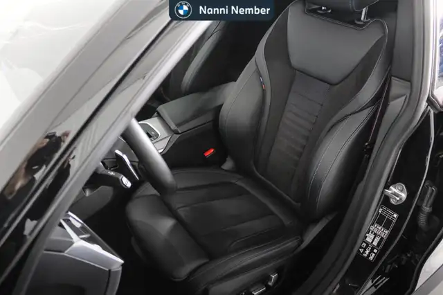 BMW 4 Series view 14