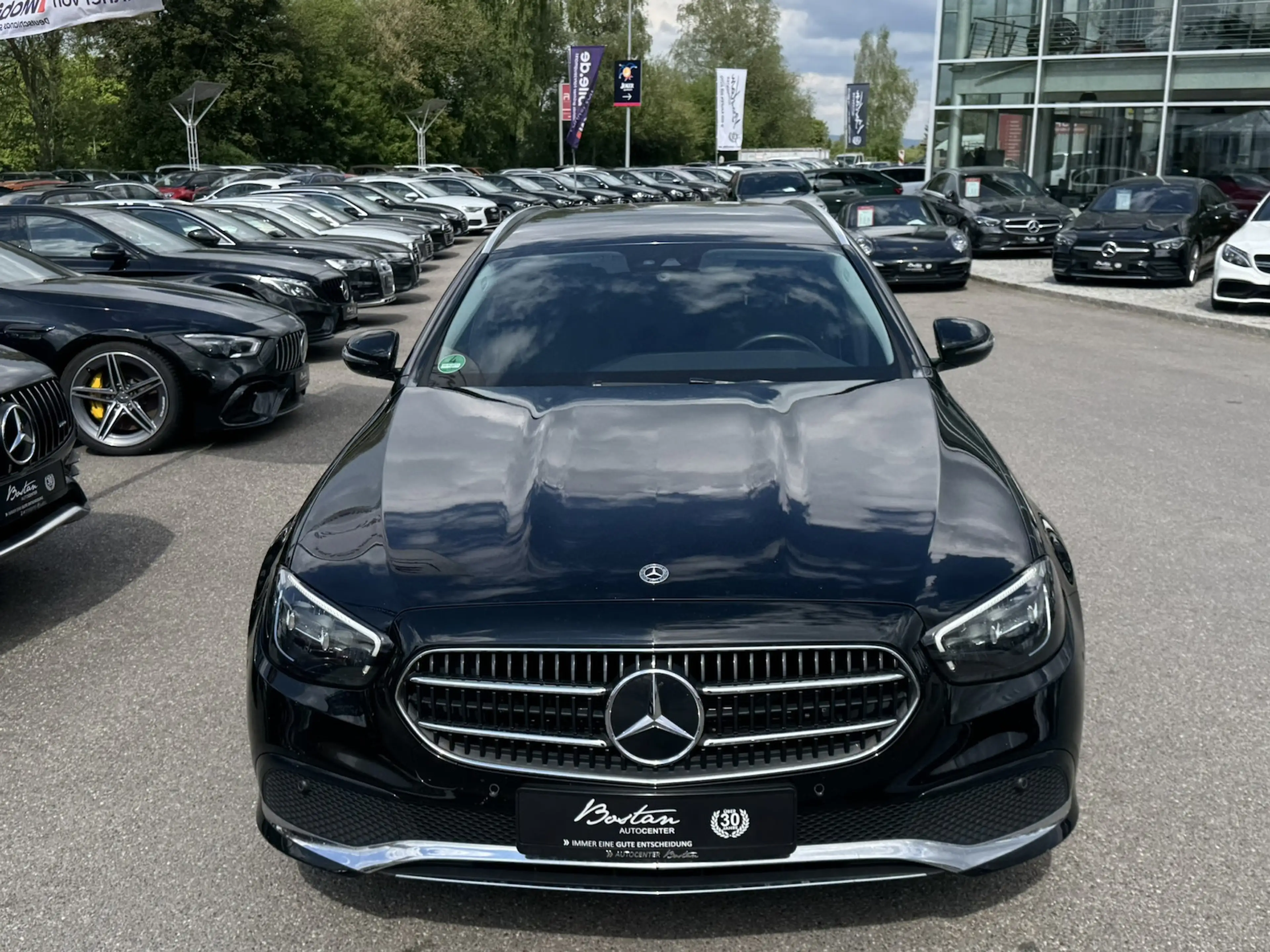 Mercedes-Benz E 400 d 4 MATIC/LED/KAMERA/KLIMA/DAB/APP-CONNECT — photo 9